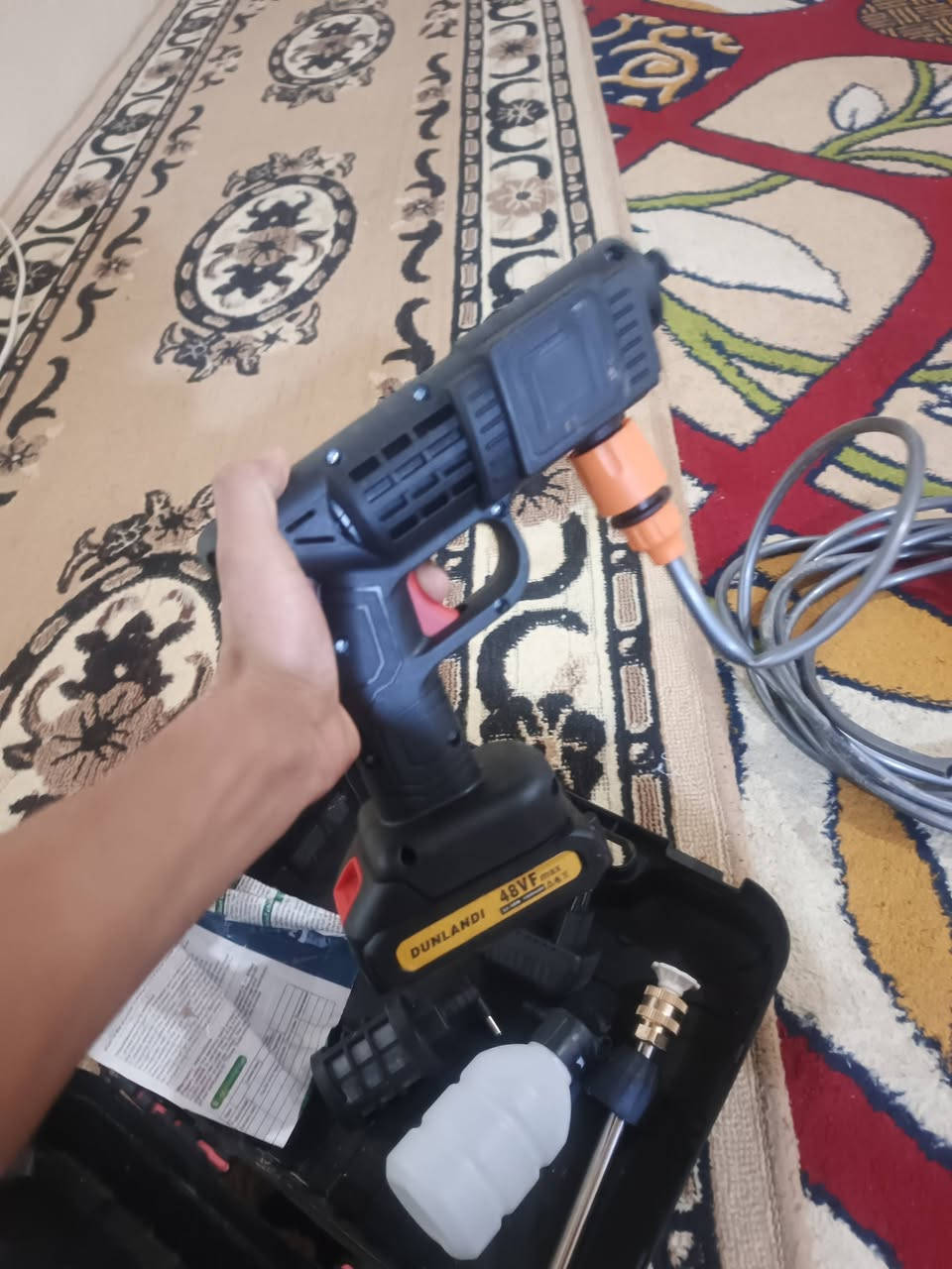 فاره عل شحن 🔋⚡  للبيع مال غسل اي شي ما مستخدمة اخذتها وبعدني ما مستخدمها سعر مناسب ***********1
