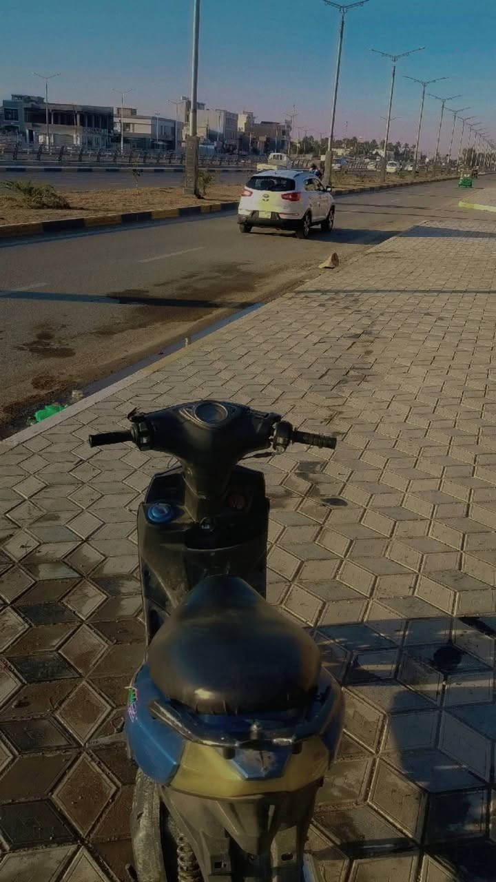 السلام عليكم الدراجه للبيع بسعر 150 مال مستعجل والاستفسار على هذا الرقم ***********
