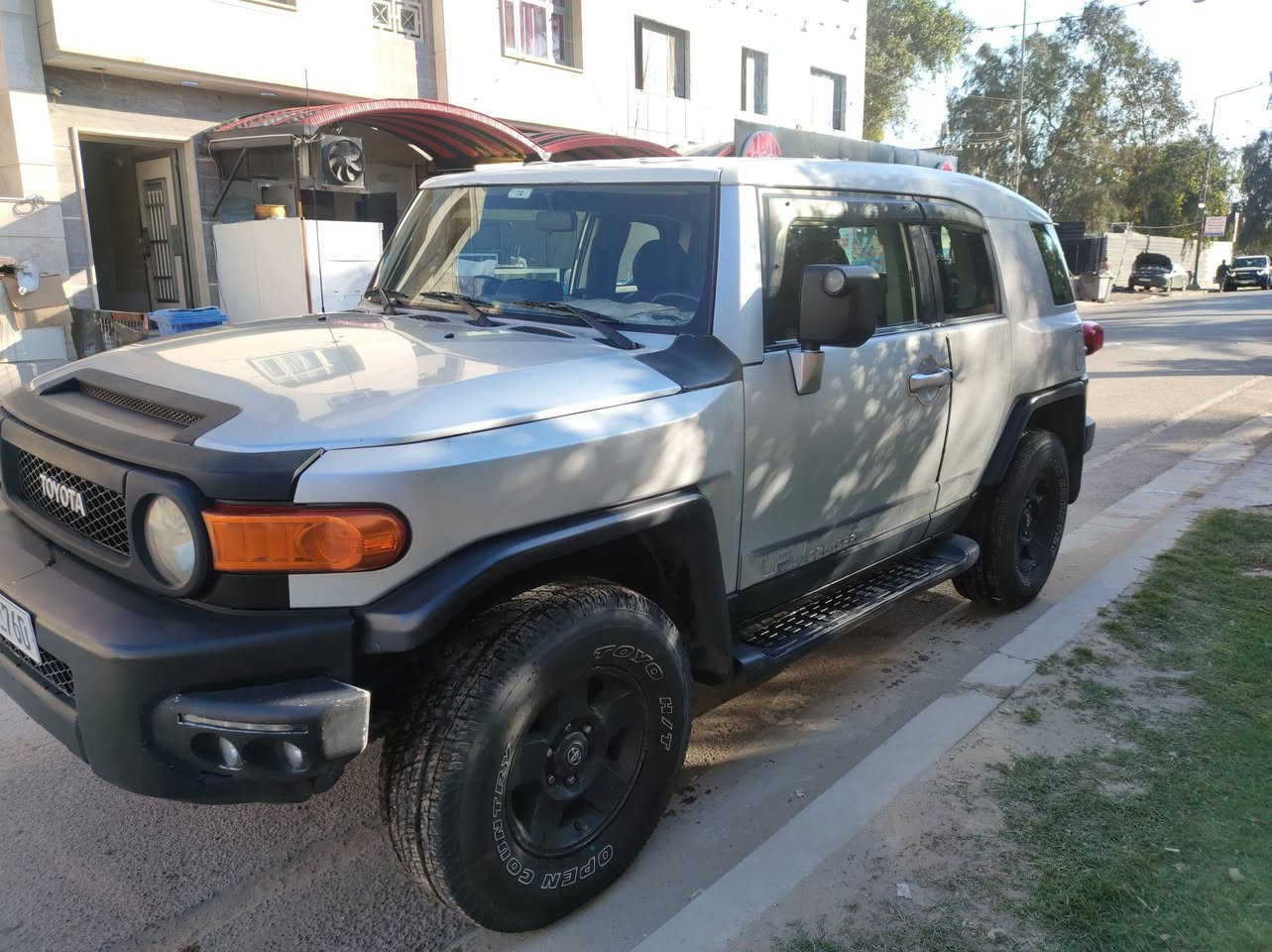 🔷إعادة نشر تم تنزيل السعر 🔷
للبيع فقط أف جي كروزر موديل 2008 خليجي السيارة عليها إدامة ومابيها اي نقوص بس ملاحظات بالگشر من تكحيل وبارد مثل ماموضح بالصور السعر المطلوب13000 $ مكانها بزيونة للتواصل هذا رقمي *********** .
