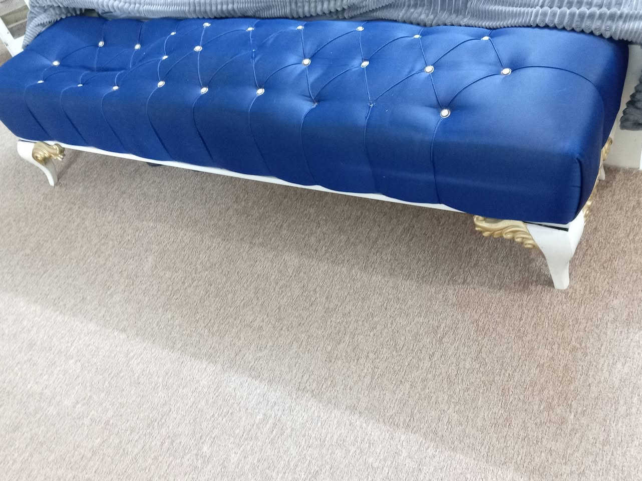 السلام عليكم
غرفة نوم تركية 9 قطع للبيع ضررها بس السجة مال السلايت مال الكنتور اليريدها يراسلني خاص ويدلل


**إذا كنت صاحب هذا الإعلان وتريد حذفه لأي سبب، رجاءا أرسل رسالة إلى الدعم الفني**