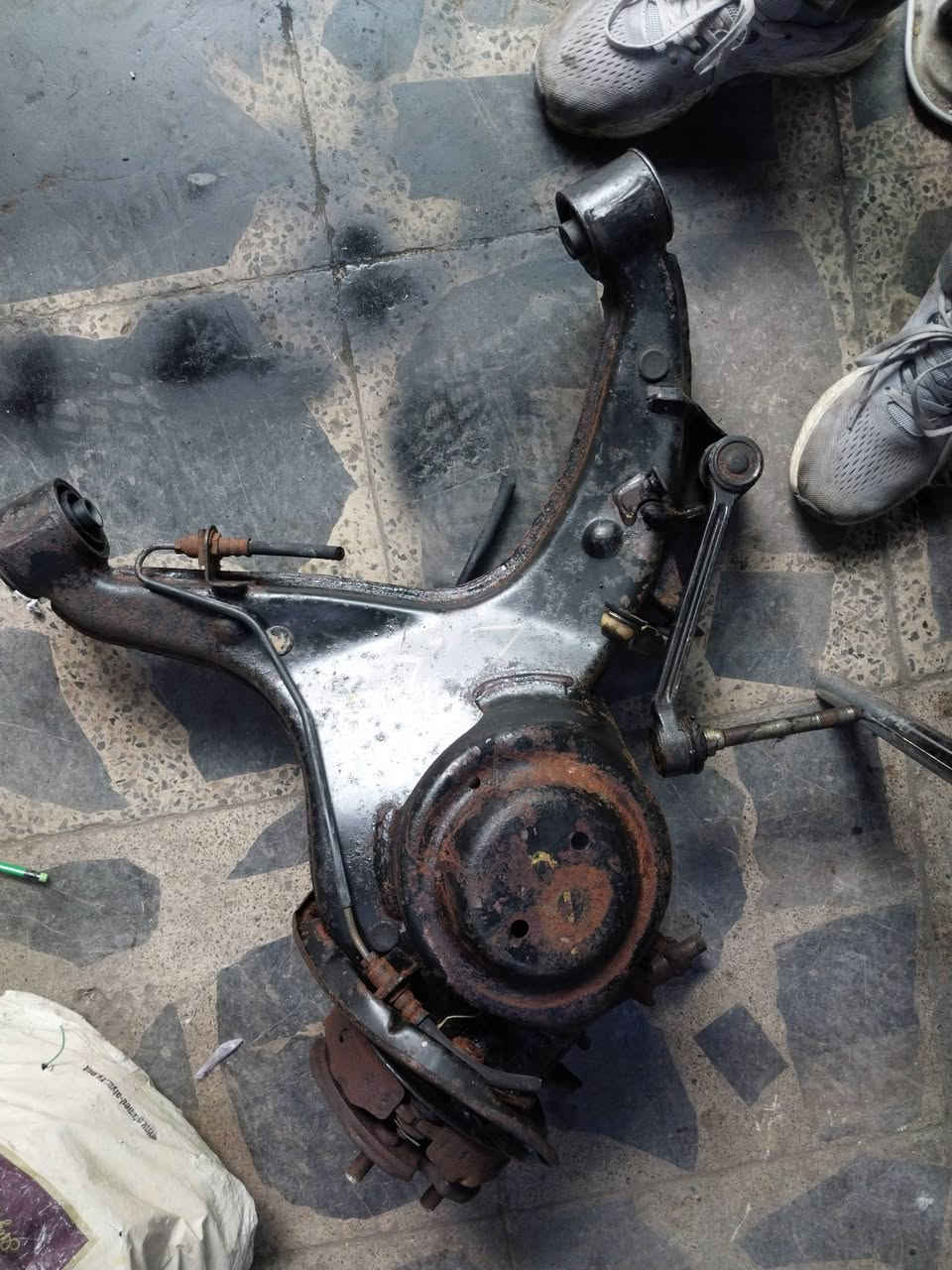 سلام عليكم طبلات خلفيه بطه دريم شفت بطه اتصال *********** محل علي ياباني
