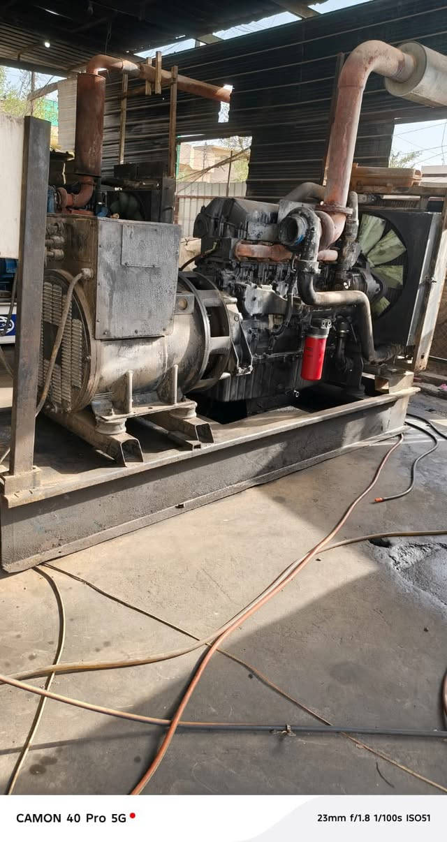 السلام عليكم بيركنز 2300 ستندر شغاله عل حمل مكان حي جهاد *********** مجفته اصلي
