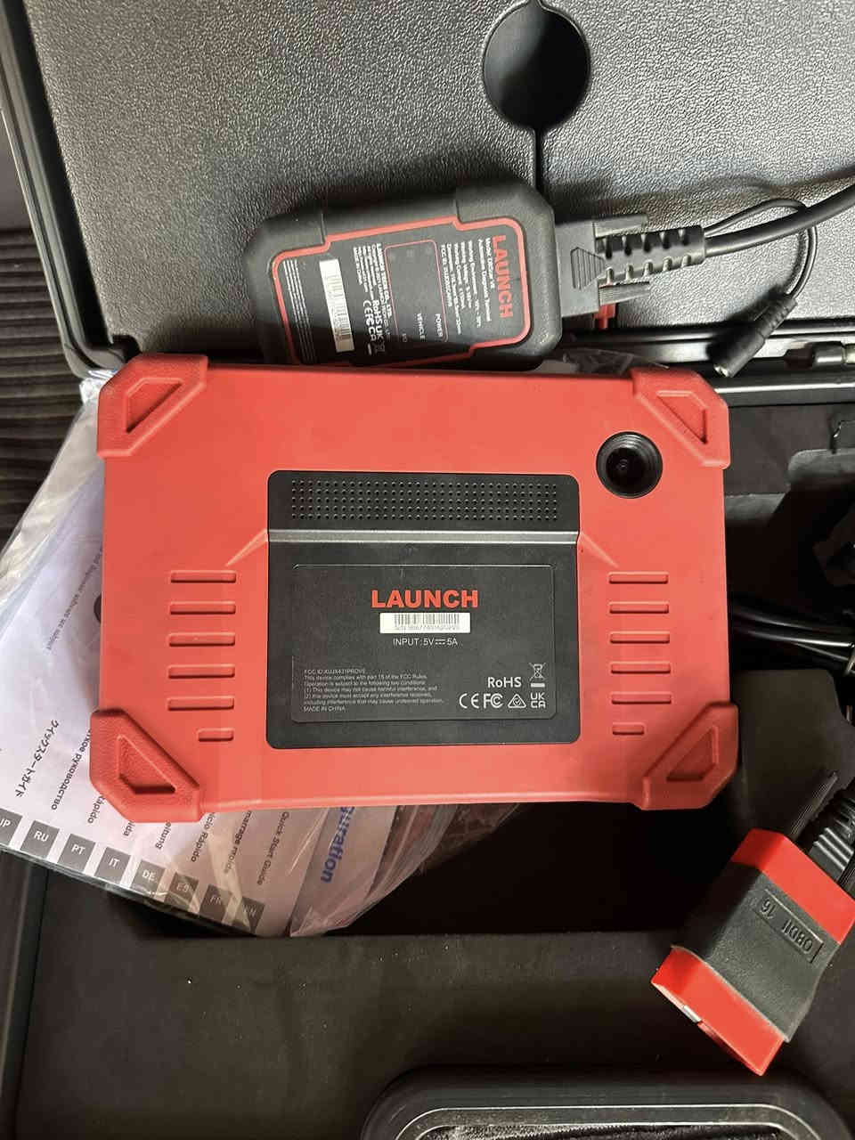 السلام عليكم جهاز جديد استخدم بسيط اخذته 1750.000 قيم واخذه بلي يرضي الله بي كامل جديد وبي اشتراك ايضا للسيارات الامريكيه فوك ٢٢ ايضا ***********
