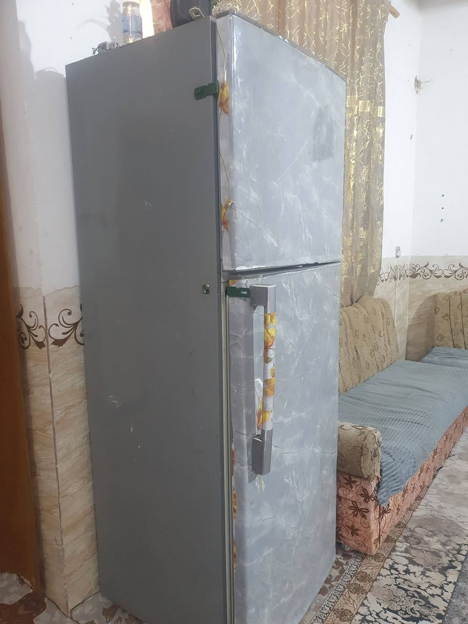 غراض مستعمله البيع كله شغاله مابيهن اي خلل لي يريد يتصل ***********
