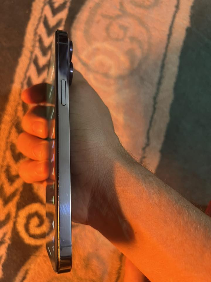 ايفون 13 برو ماكس ذاكره 256 بطاريه 88 بلاديه
مستبدل شاشه  نوعيه زينه كامره 0.5 متوقفه باقي كله شغال شرق اوسط مكاني بغداد السعر 450 بي مجال 
***********
