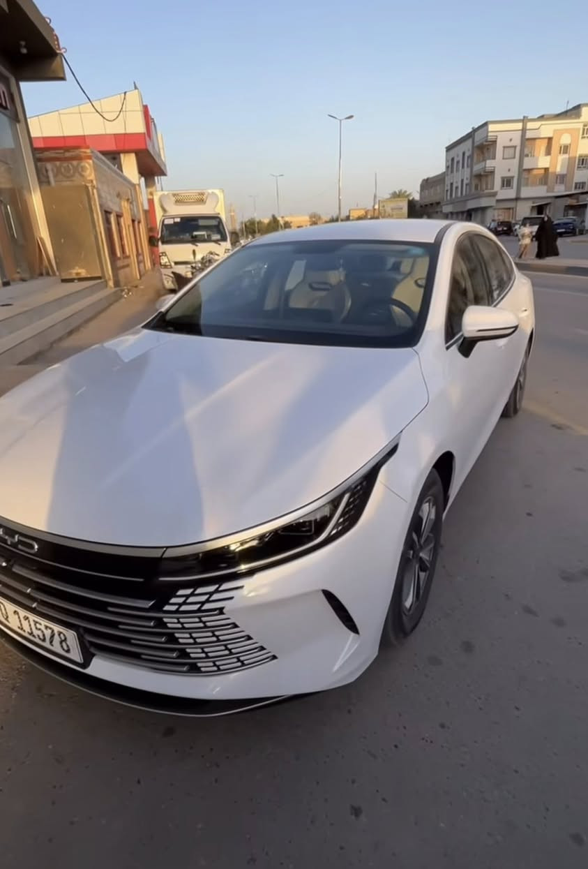 🚗✨ للبيع سيارة 2025 ✨🚗

إذا تدور سيارة نظيفة بمعنى الكلمة وما تريد وجع راس ومصاريف، هاي فرصتك 👌

موديل 2025، استعمال خفيف جداً ومحافظ عليها حيل، نظافة تفتح النفس وعبالك  طالعة من الوكالة هسه 

✅ ممشى قليل
✅ مكينة وجير بحالة ممتازة
✅ مكيف ثلج
✅ داخلية نظيفة جداً
✅ جاهزة للفحص بأي مكان
✅ ما تحتاج أي صرف

السيارة مريحة بالسواقة، شكلها كشخة، وثباتها عالي، ومناسبة للشباب والعائلة. والله من السيارات اللي تنشرى وإنت مطمئن ومرتاح بالك حيل وع الشحن ومتصرف بانزين 

💰 السعر 18 مليون وبيه مجال للجاد فقط.

اللي يعرف قيمة السيارة والنظافة راح يعرف شكد  تستاهل، والرزق على الله 

📩 للاستفسار مراسلة على هذا رقم حصراً ***********
