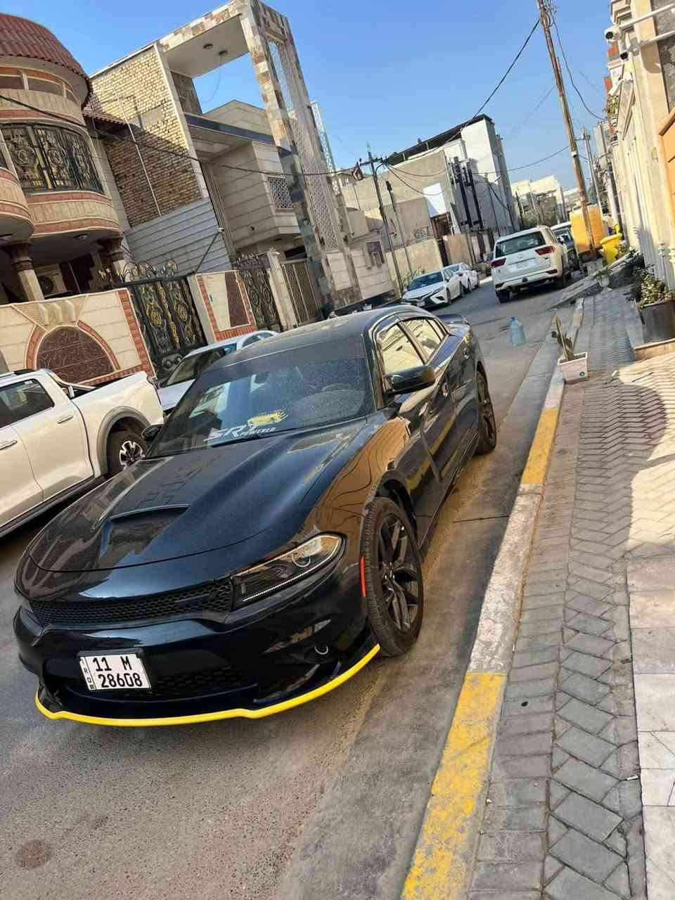 سلام عليكم 
جارجر موديل 2022RT
فول ماعده راداد
بيهة قطع مبدله اصلي بدون صبغ
بدون لا دواخل ولا شواصي ولا لغود
بسمي مكاني بغداد سياره نضيفة ومتعوب عليه
***********
