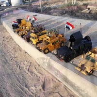 اني صاحب هواية اصنع مجسمات عسكرية مصغرة من كارتون اللي يريد يدلل هذا ر...