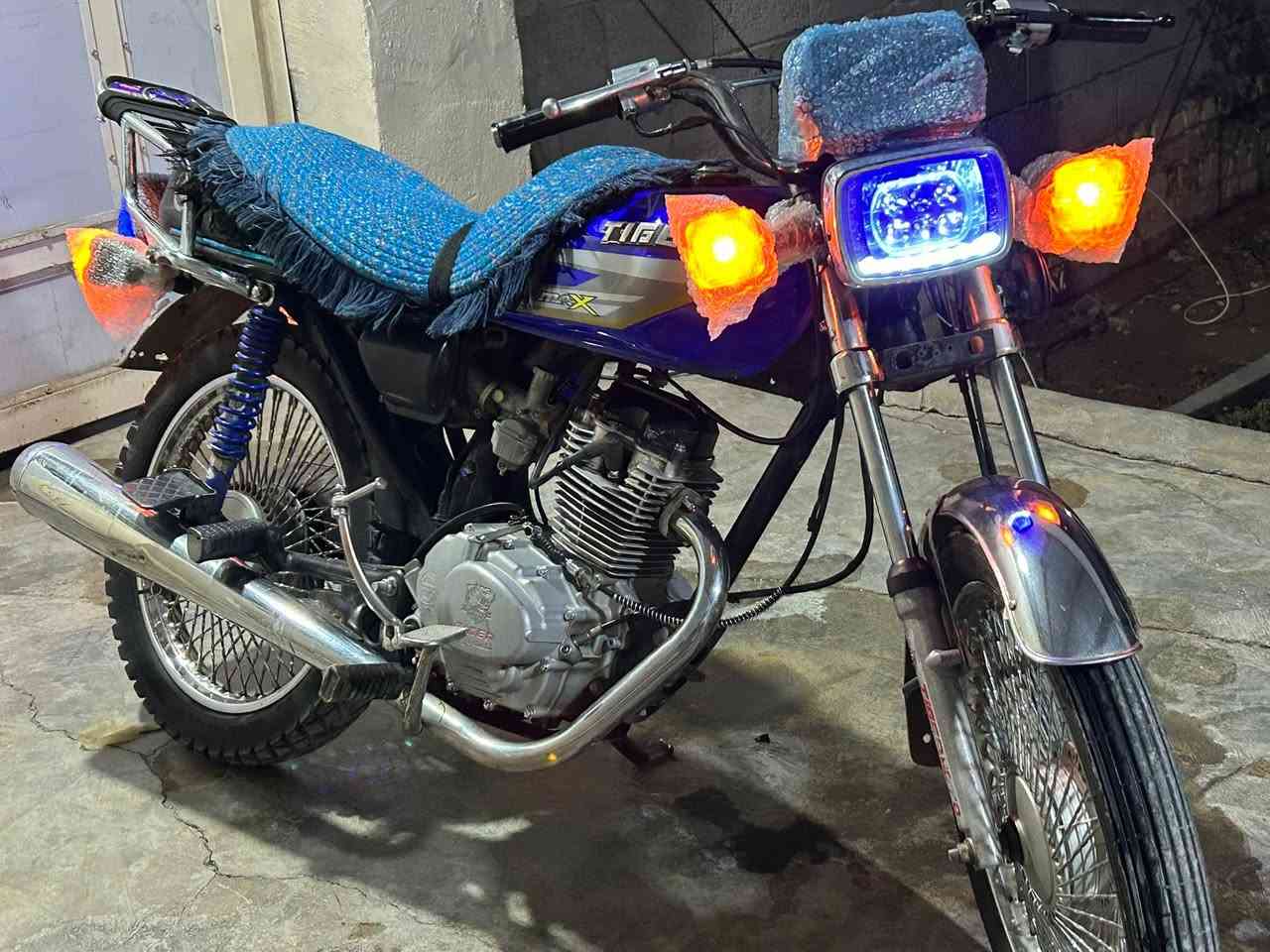 دراجه تايگر 2019. 125cc دراجه اوراق  اي عيب مابي فول ويل كابريتر بلك عقل كهربايات كله باتري جديد دراجه شلعه معدل فولل دراجه نشطه سعر ٣٧٥بيمجال رقم***********
