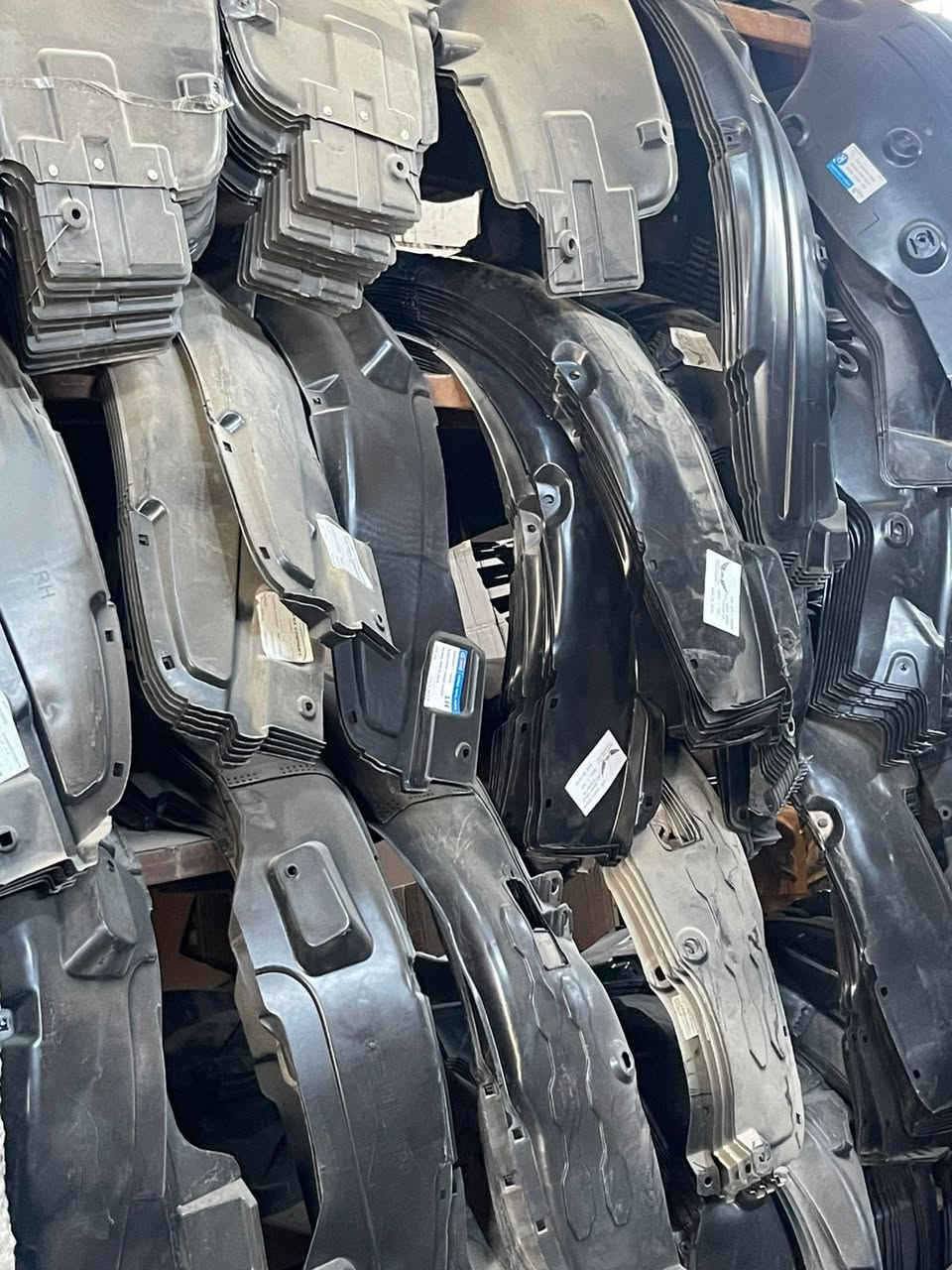 🔥زوروا موقع شركتنا - شركة كارزون لقطع غيار السيارات🔥 
🚖🚖 بيع وشد وتصليح الدعاميات واللايتات   🚖🚖
(( لايتات وصلت ودعاميات الخميس تنزل وجبة باسعار حلوة)) 
💥💥عروض خرافية عالدعاميات وعاللايتات وعالبطاين💥💥 
بنايد جاملغات لون مطابق جديد بالكارتون 
مئات اللايتات وانواع الايتمات امريكي وخليجي ودعاميات وبنايد وجاملغات شوف الصور للاخير 

لايتات فاخرة الصنع - دعاميات لون مطابق ١٠٠٪؜ 
مجمع كارزون - بغداد حي الجامعة نفق الشرطة مجاور البريد 
*********** _ واتساب

#دعاميات #لايتات  #النترا #سوناتا #اوبتما #سيراتو #فورتي #اكسنت #ريو #اوبترا #افيو 
#سورنتو  #توسان #توكسان#سيارات#جارجر #اوباما#جيكلاس_اسود #كرة_قدم #ريال_مدريد #برشلون #ليفربول #ايران #امريكا#لايتات #مارسدس #دعاميات #الشعب
