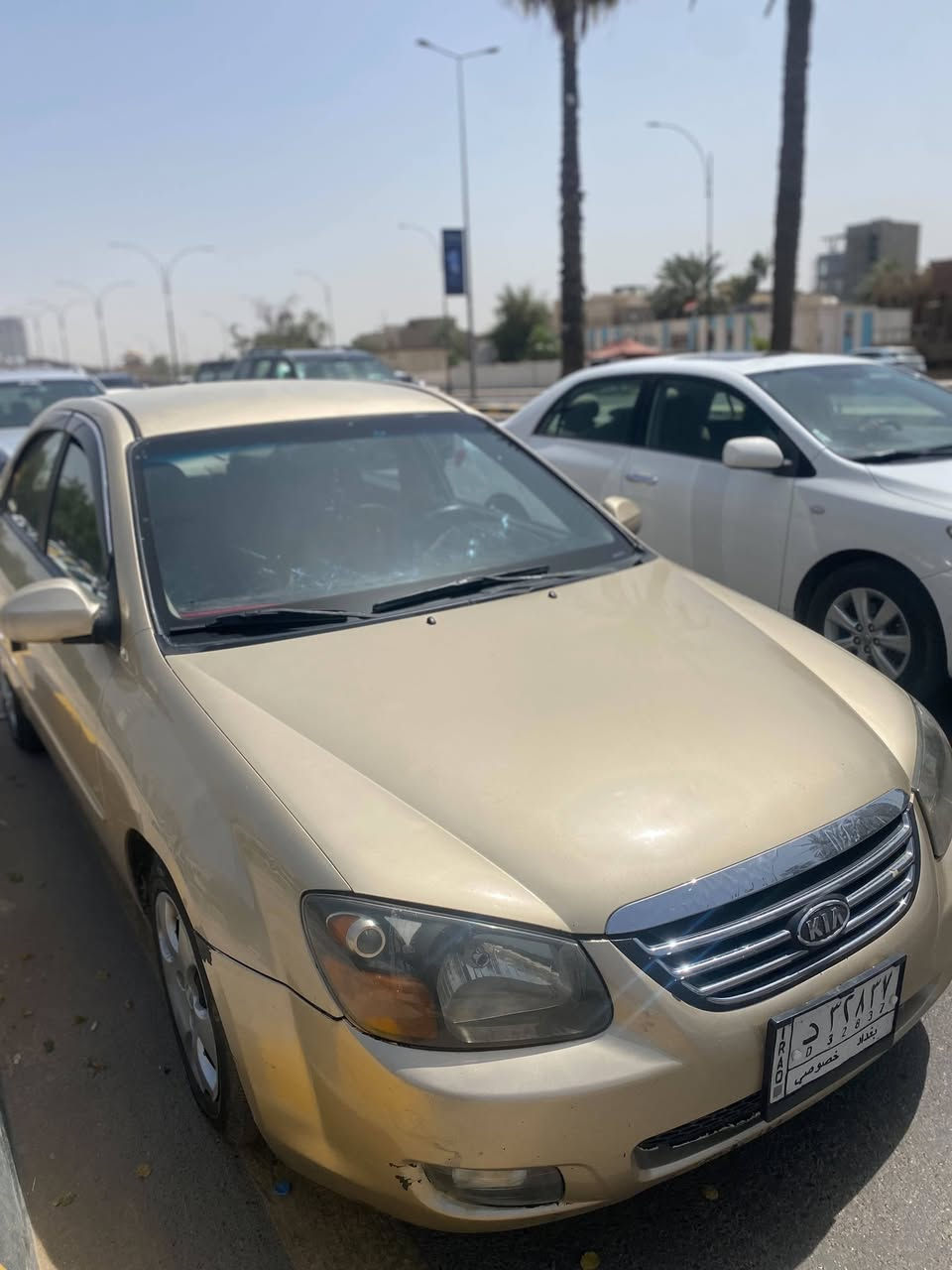 السلام عليكم 
كيا سبكترا 2009 للبيع رقم بغداد سنويه لل 28 سياره مصبوغه احزام جهة السائق فقط والباقي نضيف سياره حلوه وجاهزه سعر (82) وبيها مجال مكاني بغداد الطارميه رقم ‏*********** ، ‏‪***********‬‏
