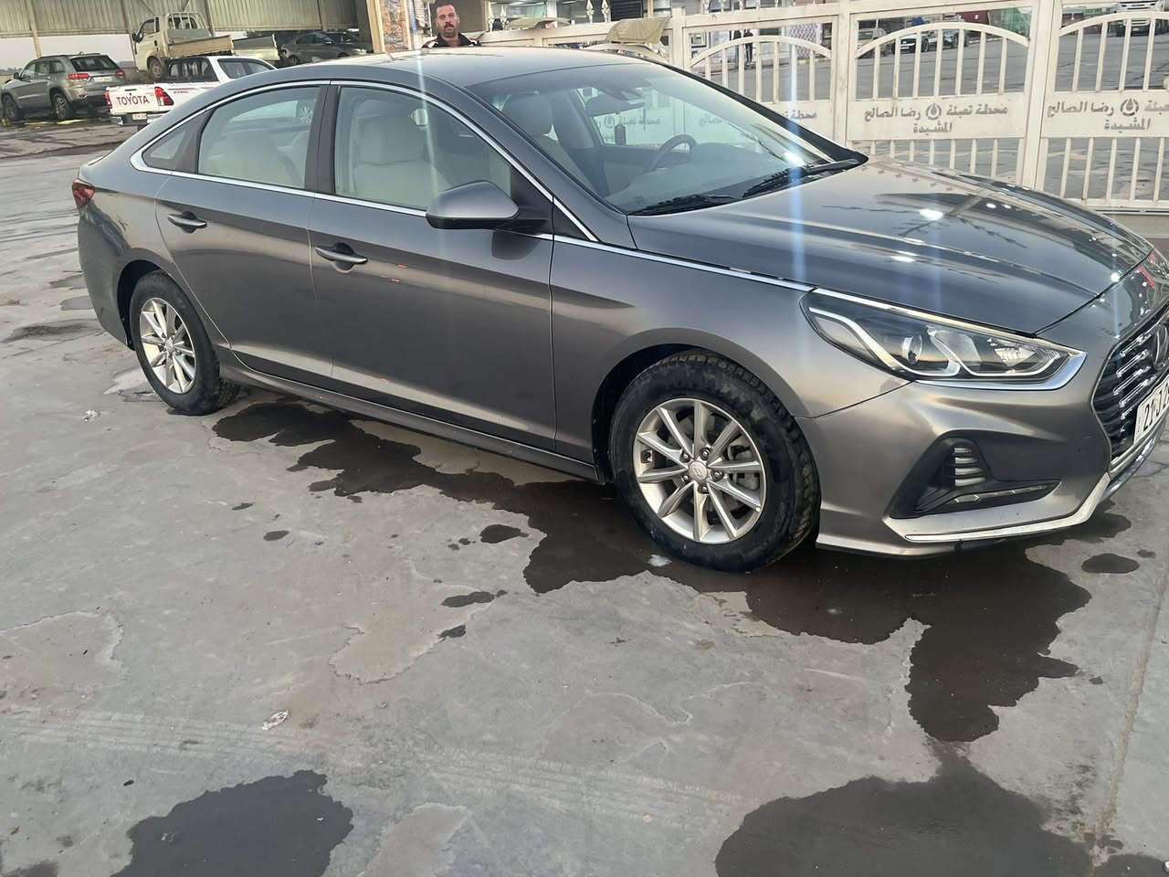 سوناتا 2018
الشكل الجديد 
محرك 2400 GDi
قطعتين صبغ (جاملغ امامي ايمن وبنيد)  بدون دواخل حادثها  جاملغ ايمن امامي وبنيد بدون شاصي دواخل بيجي سيارة جاهزة واحلى من الصور ماشية 62  مكانها بسماية السعر  125$ ومجالها بسيط 
السيارة بأسمي ورقمها شمالي تحويل ثاني يوم 
اتصل وتدلل ***********
