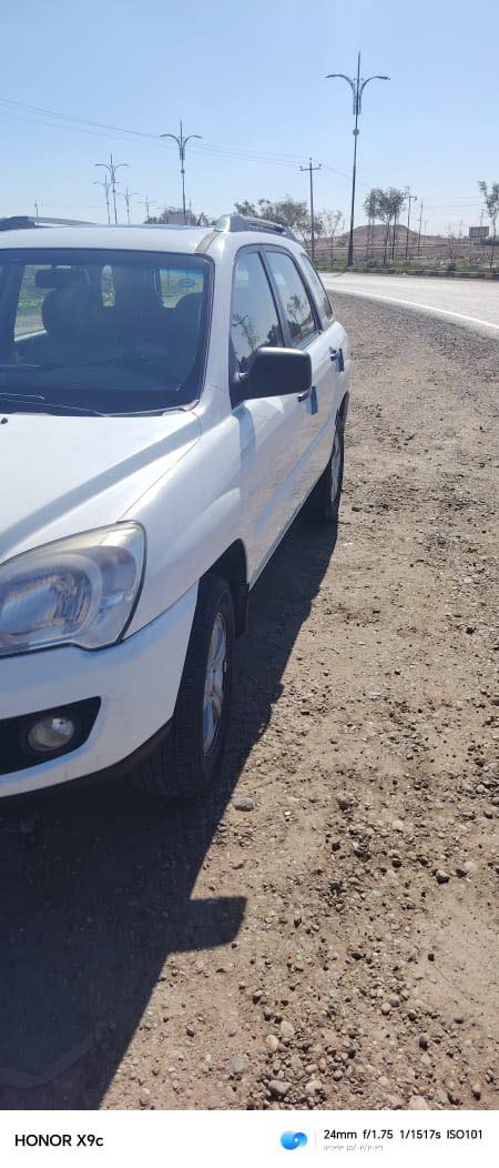 سيارة سبورتج. 2009 خليجي
سلايت ويلكروم. سيارة بيها. هلال بيها صبغ او. باب خلفي ربع صبغ.  سندوق بيها بارد بعد مكفولة.  ما بي اي شي.       سنوي رقم جديد.     
رقم اربيل.  

رقم/‭0772 943 8696‬
