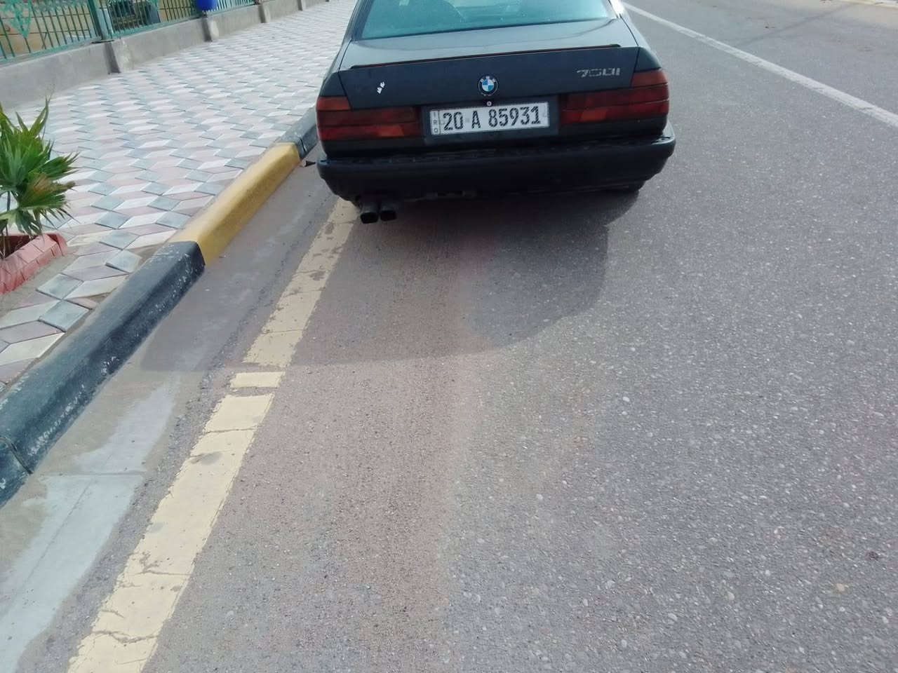 السلام عليكم بي ام حجم 750 موديل 92 سياره جاهزه حلوه جام دبل اخوان انا ما اعرف بيهن اي مو جناي هاي الصوره مكفوله من العيب الشرعي مكينه كير خير من الله ابيع كوم حديد راعيه موجود شرط تحويل رجاء 12 سلندر رياضيه رقمه ديالى انكليزي جديد رجاء شراي يتصل رقم *********** عنوان بصره أبو الخصيب سعر 43 بيه مجال شويه
