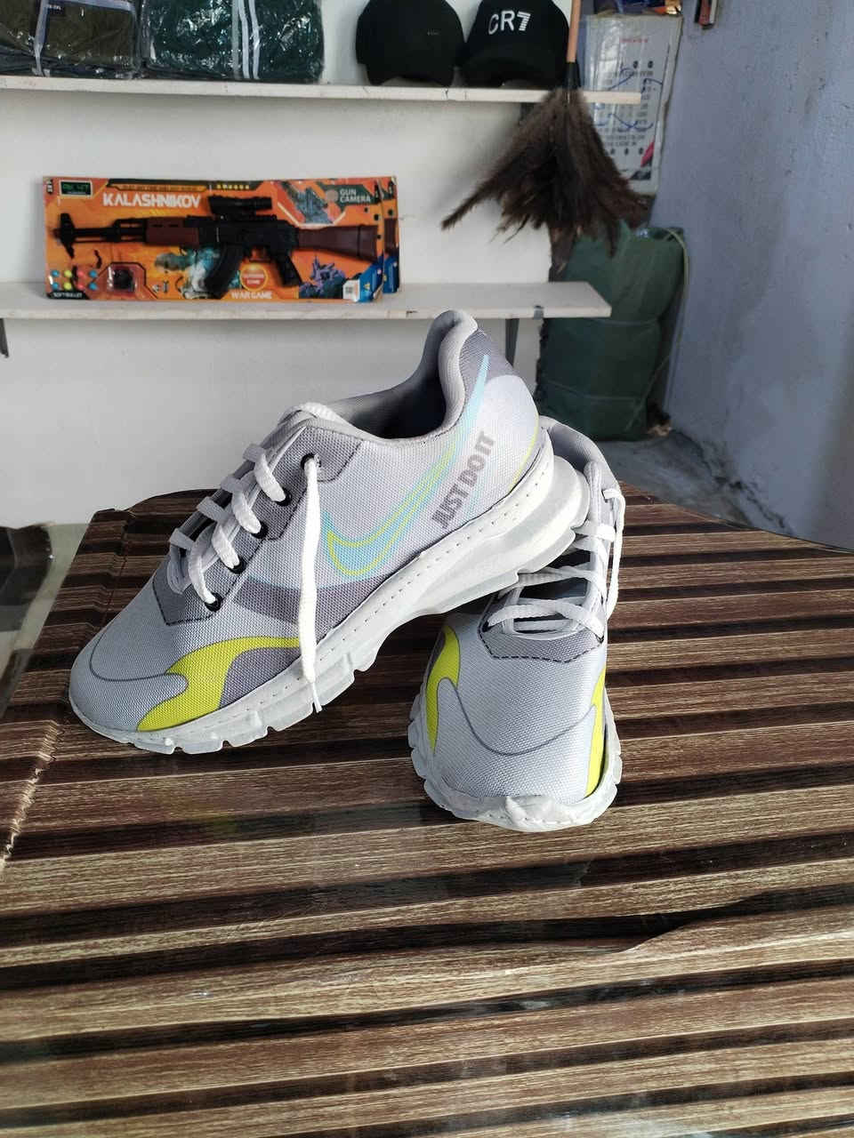 وصول وجبة جديد تران رياضي خياط داخلي وخارجي متوفر بكافة لالوان ولقياسات سعر لقطعة 5. البجامه سعر 5 جديد تراك طفل من سنه ل 10 سعر5 العنوان رفاعي ناضم رقم 4 قرب جسر لمشاة لجديد مجاور مكتب السومري للموبايل ***********
