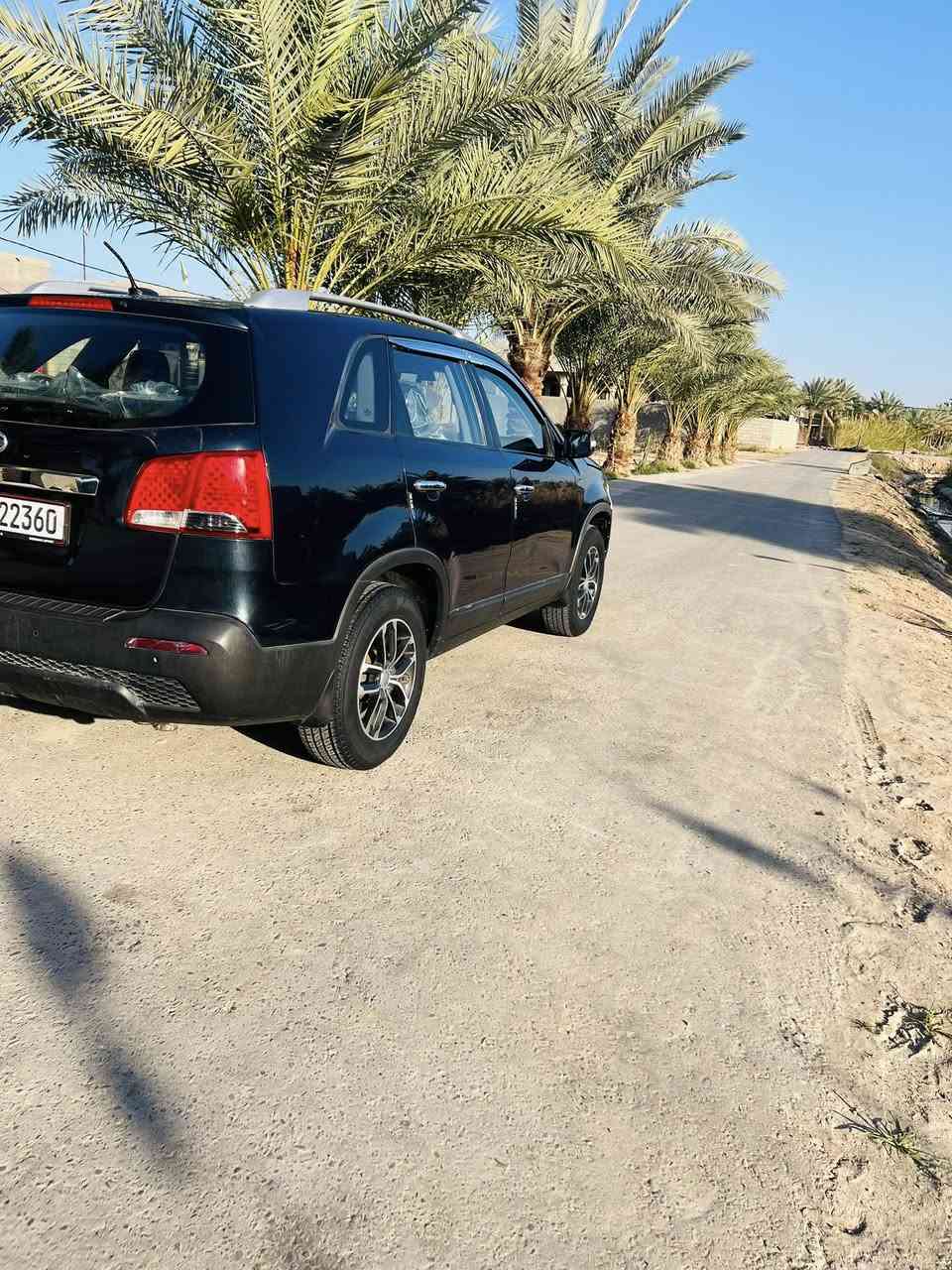 السلام عليكم
سورنتو وارد أمريكي موديل 2013اربعه سلندر سبعة راكب قطعتين تبريد كير ومحرك وحداديه وتخم تاير كله مكفول تبريد ثلج تخم تاير جديد حادثها جاملغ وبنيد بدًون دواخل وبيها صبغ بل جنطه والباقي مكفول بيها دوشمه قبل اسبوع مسويها بل نواب ب500الف الكشنات والارضيه رقم بغداد الدولي بأسمي سنويه وهزه وأرقام كله جديد المكان كربلاء السعر النهائي 112
المكان كربلاء 
***********
***********
