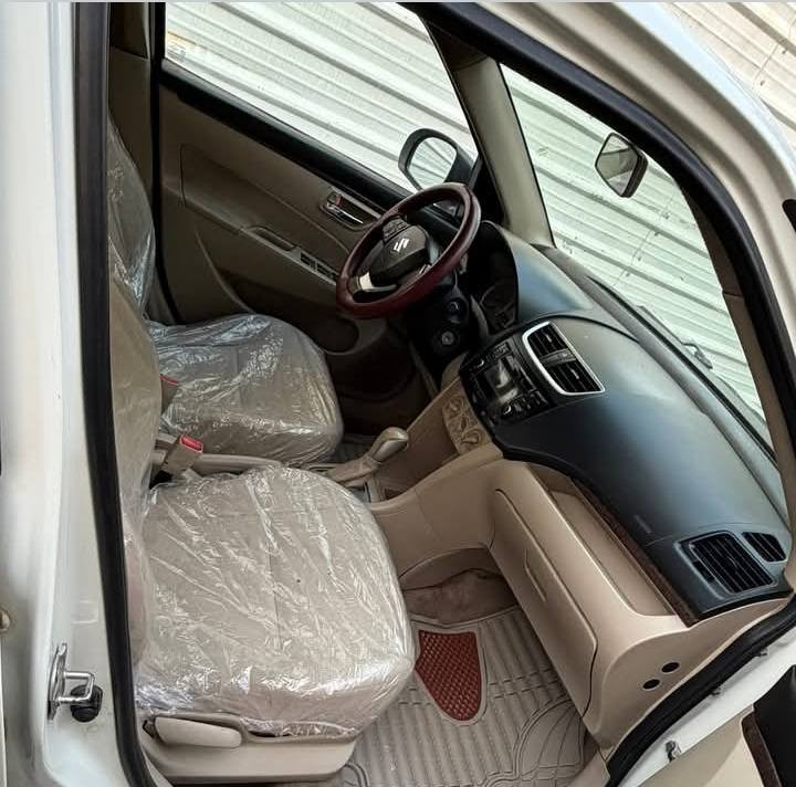 السلام عليكم سازوكي سويفت 2017 
رقم بغداد انكليزي سنوية جديدة بأسمي تحويل ثاني يوم 
سيارة جاهزة البارحة مسوي ادامة للمحرك تخم تايرات جديد 
سونارهة موجود بلمنشور ميحتاج تخابرني تكلي شبيهة كلشي موضح ترهم قصد بمقدمة 40 ورقة بل شهر 4اوراق
وترهم نقد اتصل وتدلل 
مكاني بغداد الدورة 
***********
