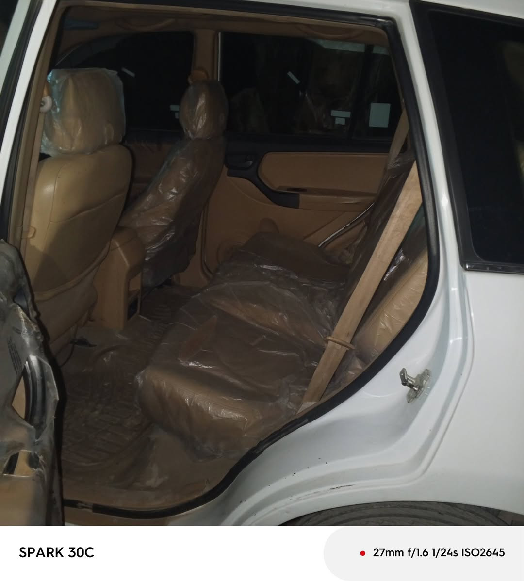 السلام عليكم تيكو 13 رقم بغداد الدولي الجديد سنويه لل2028 كير مكينه على وضع الشركه تبريد ثلج بيها صبغ جاملغ فقط السياره فتحه سقف تحكم ستيرن حساسات خلفيه تدفئه بالكشنات تحكم بالمري لايت زنون اريد اراوسها وتنطوني فرق مو اني انطي لئن محتاج الفرق حسب القناعه رقم واتساب ‏‪***********‬‏
