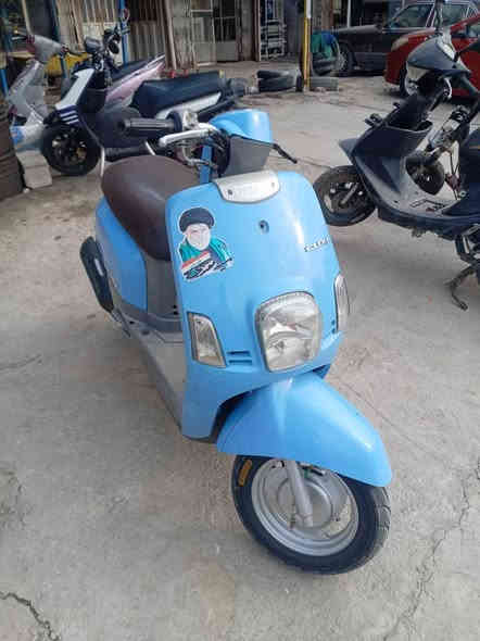 السلام عليكم دراجه ماكس بوليس دراجه بلاديه ختم واحد ويه المكينه لون بحري دراجه اي نقص مابيه سعر مليون وبيهه مجال قليل المو شراي لا يخابر العنوان بغداد الحسينيه
***********
