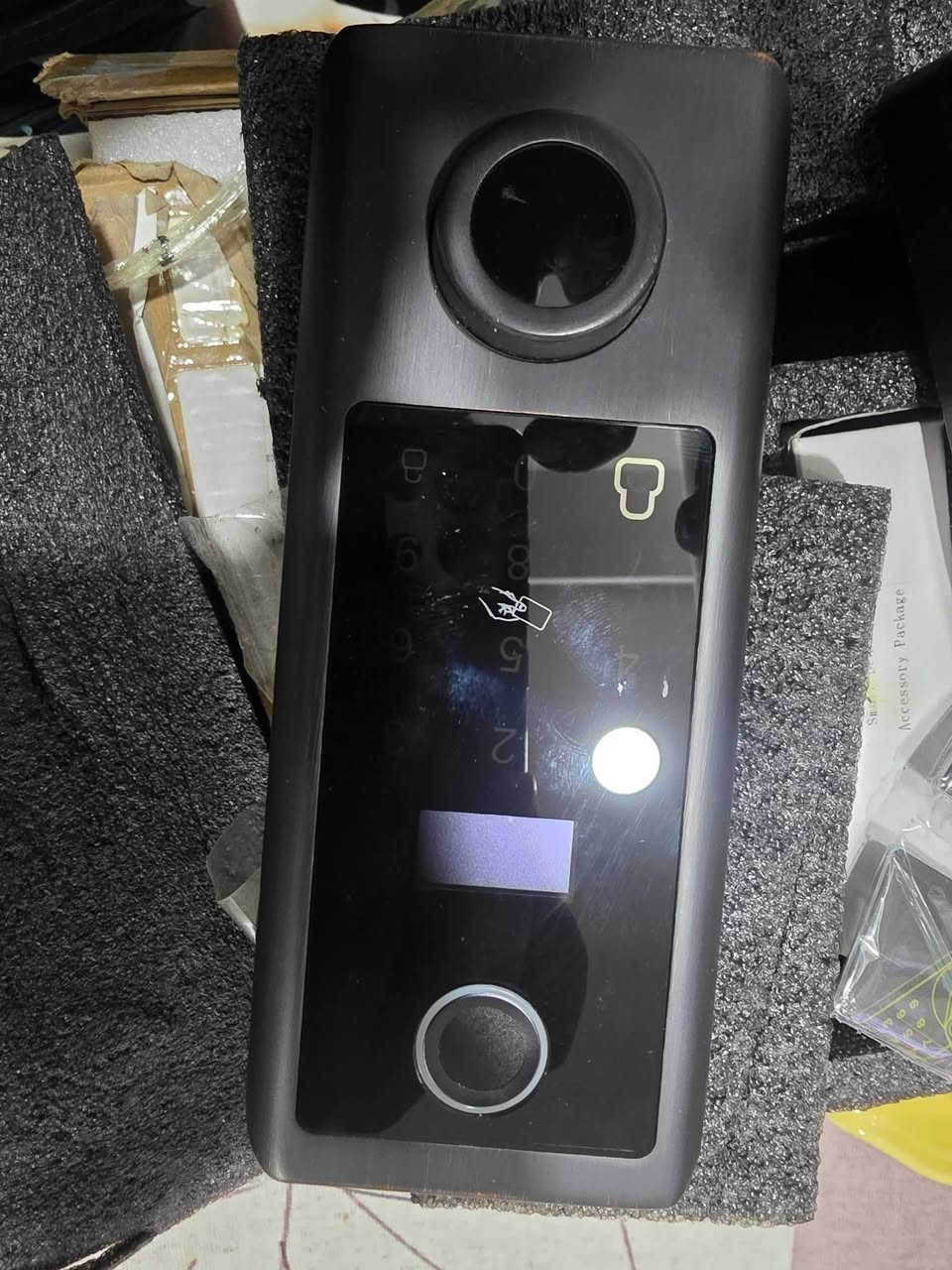 قفل باب سمارت بصمه او رمز او كارتات جديد لوك٥٠ مع التوصيل


**إذا كنت صاحب هذا الإعلان وتريد حذفه لأي سبب، رجاءا أرسل رسالة إلى الدعم الفني**