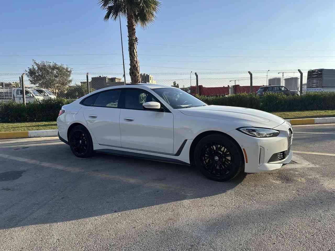 للبيع
BMW i4 eDrive35

موديل 2024

السيارة كهرباء بلكامل

ماشية - 30.000 كيلو

.

‏‎بطارية ليثيوم ايون بسعة البطارية 84 (KWH) تقطع في الشحنة الواحدة ما يقارب الـ 500 كيلومتر

‏‎مدخلين شحن AC / Dc

‏‎الاضافات:

‏‎• فتحة سقف

‏‎• هاند بريك كهرباء مع نظام اوتوهولد

‏‎• عدة انظمة قيادة: Comfort / Sport / Eco Pro

‏‎• هاند بريك كهرباء HOLD AUTO

‏‎• مقاعد جلدية فاخرة: كهربائية مع ذاكرة تخزين وضعية الجلوس

‏‎• تزيينات كاربون فايبر داخلية

‏‎• شاشة ثنائية منحنية مقاس 14.9 بوصة لنظام المعلومات والترفيه و 12.3 بوصة لشاشة السائق

‏‎• الشاشة تدعم التحكم بالأوامر الصوتية واللمس وإيماءات اليد Gesture Control وتدعم آبل كاربلاي وأندرويد أوتو

‏‎• ماوس للتحكم بالشاشة

‏‎• نظام ملاحة Navigation

‏‎• شاحن لاسلكي للهواتف المحمولة Wireless Charger

‏‎• بلوتوث / نقطة اتصال وايرلس WiFi Hotspot

‏‎• مخارج USB / AUX

‏‎• تشغيل بدون مفتاح Keyless go

‏‎• نظام الدخول من غير مفتاح Keyless entry

‏‎• حساسات امامية وخلفية

‏‎• نظام تحذير من مغادرة المسار Lane Departure Warning

‏‎• نظام تحذير تغيير المسار Lane Change Warning

‏‎• مساعد الانتباه Attention Assistant

‏‎• مساعد اليقظة Attentiveness assistant

‏‎• نظام تحذير السرعة Speed Warning

‏‎• نظام تدخل التوجيه الذي يساعد في تعديل اتجاه السيارة تلقائيًا للحفاظ على المسار Steering Intervention

‏‎• نظام التحذير من الاصطدام الأمامي والخلفي Forward & Rear Collision Warning

‏‎• مانع انزلاق

‏‎• مثبت سرعة Cruise Control

‏‎• تحكم كامل في المقود مع أوامر صوتية

‏‎• غيارات عالستيرنج Paddle Shifters

‏‎• طارة مدفأة

‏‎• اضاءة ترحيبية

‏‎• أضوية ليزر BMW Laser lights

‏‎• ليد BMW LED headlights

‏‎• مصابيح نهاريةLED ‎

‏‎• مصابيح خلفيةLED ‎

‏‎• جنطات قياس 19 انش

‏‎• مرايا كهرباء

‏‎• مرايا قابلة للطي كهربائيا مع اشارات انعطاف

‏‎• مكيف خلفي منفصل

‏***********
