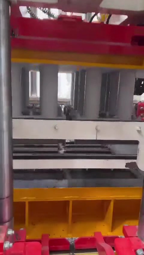 #Ermak_Machine 

We have successfully started production and testing of a new machine. 👏👏👏

بدانا بنجاح انتاج و اختبار ماكينة جديدة👏👏👏

#interlock  #rockstone #cement_products #Ermak #
#concrete #concretebatchingplant #constructionmachinery #construction
#constructionmachinery #constructionuk #cementmanufacturing #cement 
 #mixer #racksystem #curingsystem #fingercar  #machinery #paving # #project #Ermak #cementblock #Hollowblock #interlock


**إذا كنت صاحب هذا الإعلان وتريد حذفه لأي سبب، رجاءا أرسل رسالة إلى الدعم الفني**