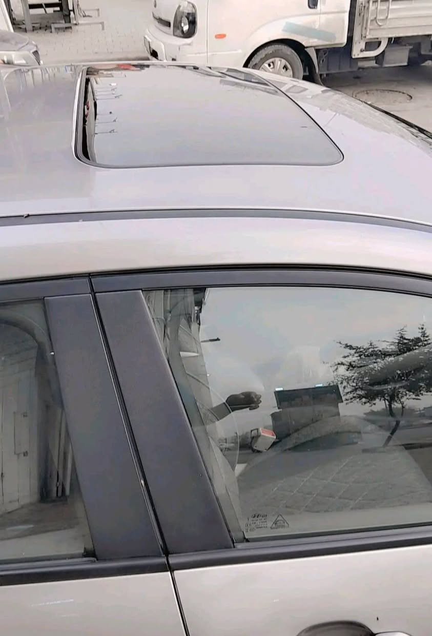 سلام عليكم عندي سيارة الانتره خليجي 2023 ماشيه 33 مكفوله كفاله عامه مدوشمه تخم تاير جديد محرك 1600 سياره بسمي مكان بغداد مدينه الصدر الرقم الموبايل ***********
