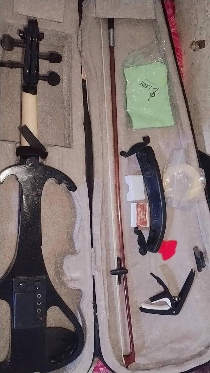 سلام عليكم عدي هاذه الكمان كهربائي اريد ابيعه بس ماعرف سعره شكد قيم بما يرضي الله ابحث عنه بل كوكل وشوفه مكاني كربلاء


**إذا كنت صاحب هذا الإعلان وتريد حذفه لأي سبب، رجاءا أرسل رسالة إلى الدعم الفني**