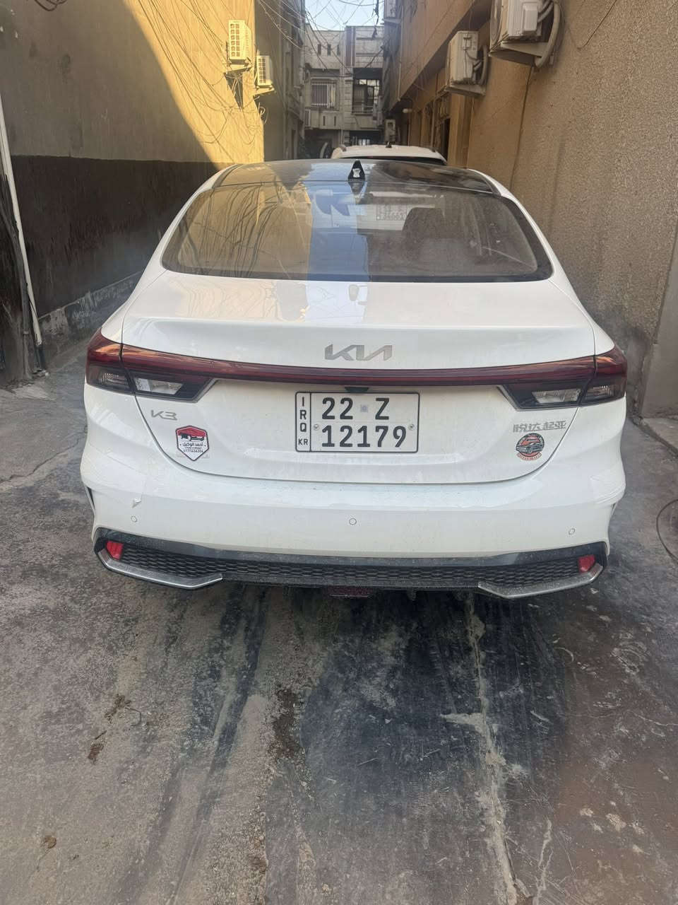 السلام عليكم
سلام عليكم عندي كيا سيراتو K3 

موديل 2024 

لون ابيض رقم اربيل الدولي الجديد 

ماشية 17 الف كيلو متر على وضع الشركة

سنوية وهزة ورقم كله جديد 
مواصفات 
وكالة تحويل مجانا بغداد الكرادة

ترحيب 

بصمة ابواب 

ثنين سويج بصمة 

جنطة ذكية 

حساس خلفي + حساس امامي 

كامرة خلفية

شاشة حجم كبير 

هند بريك بصمة 

سلايت 

لايت لد زنون 

وبقية المواصفات المعروفه الي مامذكورة 

مكان السيارة بغداد الكراد

للاستفسار 

***********
ابو سجاد وشكرا لادارة الموقع
