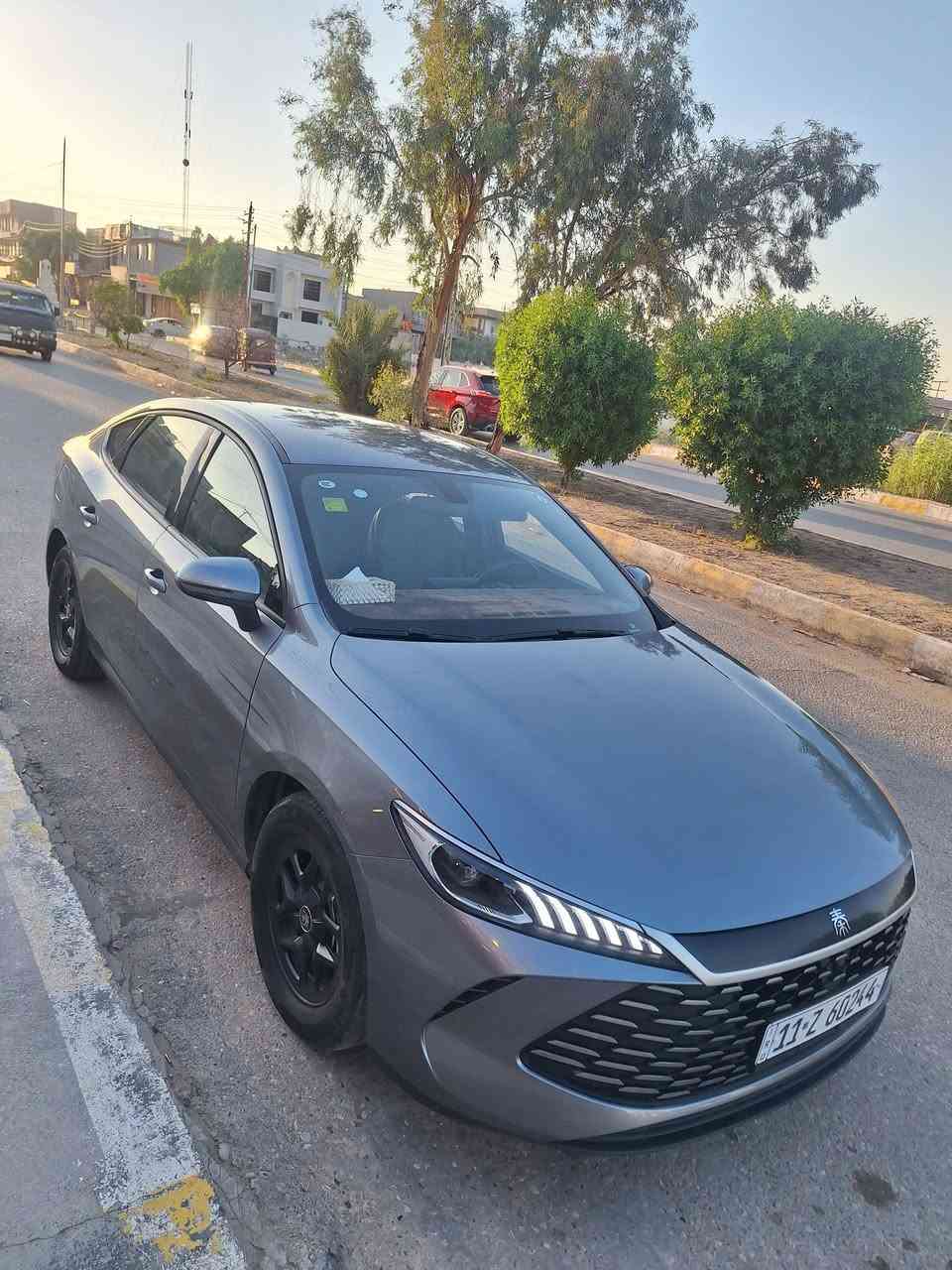 للبيع بي واي دي  كن بلس رصاصي مكفولة ب اسمي رقم بغداد مكانها ابو غريب ماشية ٤١ الف مجموع واتساب ***********
