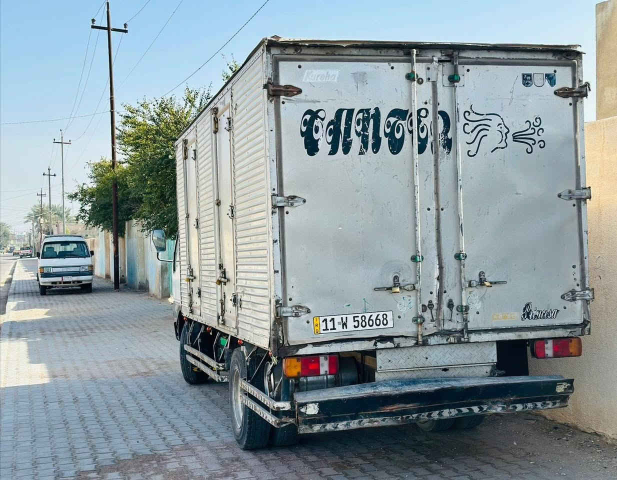 كنتر براد موديل 1993
رقم انكليزي بغداد سنويه لغاية 2030 رقم باسمي مكاني كربلاء مكفول كير مكينه اكسل شاصي والكشر هذا گدامكم حمولة 4طن
تايرات نص عمر البراد شغال
البراد غير منفصل على المكينه
السعر 16000000 ستة عشر مليون بيع مستعجل
***********
***********
