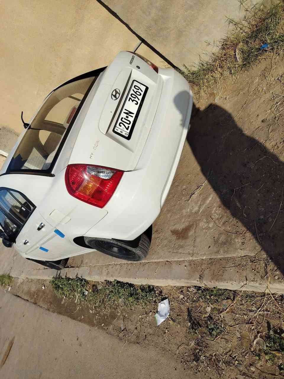 السلام عليكم اكسنت للبيع كير عادي موديل ٩ محرك ١٦ شرط التحويل ولوكاله  السياره بيهه قطعه وحده فقط والباقي كفاله عامه صدر محرك كهرباء كلهه شرط السعر 75قفل قفل هاتف***********
