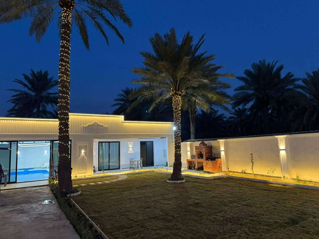 🌴 مزرعة فيولا للإيجار اليومي 🌴
مزرعة مميزة وموثوقة على تطبيق أجرلي، مناسبة للعوائل والجلسات الجميلة.
✨ المميزات:
🏊‍♂️ مسبح مغلق بالكامل
🌳 حديقة كبيرة وجلسات خارجية
🔥 مكان مخصص للشواء (باربيكيو)
🎮 ألعاب للكبار
🧸 ألعاب للأطفال
🛏 غرف نوم عدد 2
🏠 صالة كبيرة
🍽 مطبخ داخلي مودرن
🚗 كراج داخلي يتسع لأكثر من 4 سيارات
📍 العنوان: بغداد / الدورة / البوعيثة
📞 للاستفسار والحجز:
***********
متوفر اتصال وواتساب
