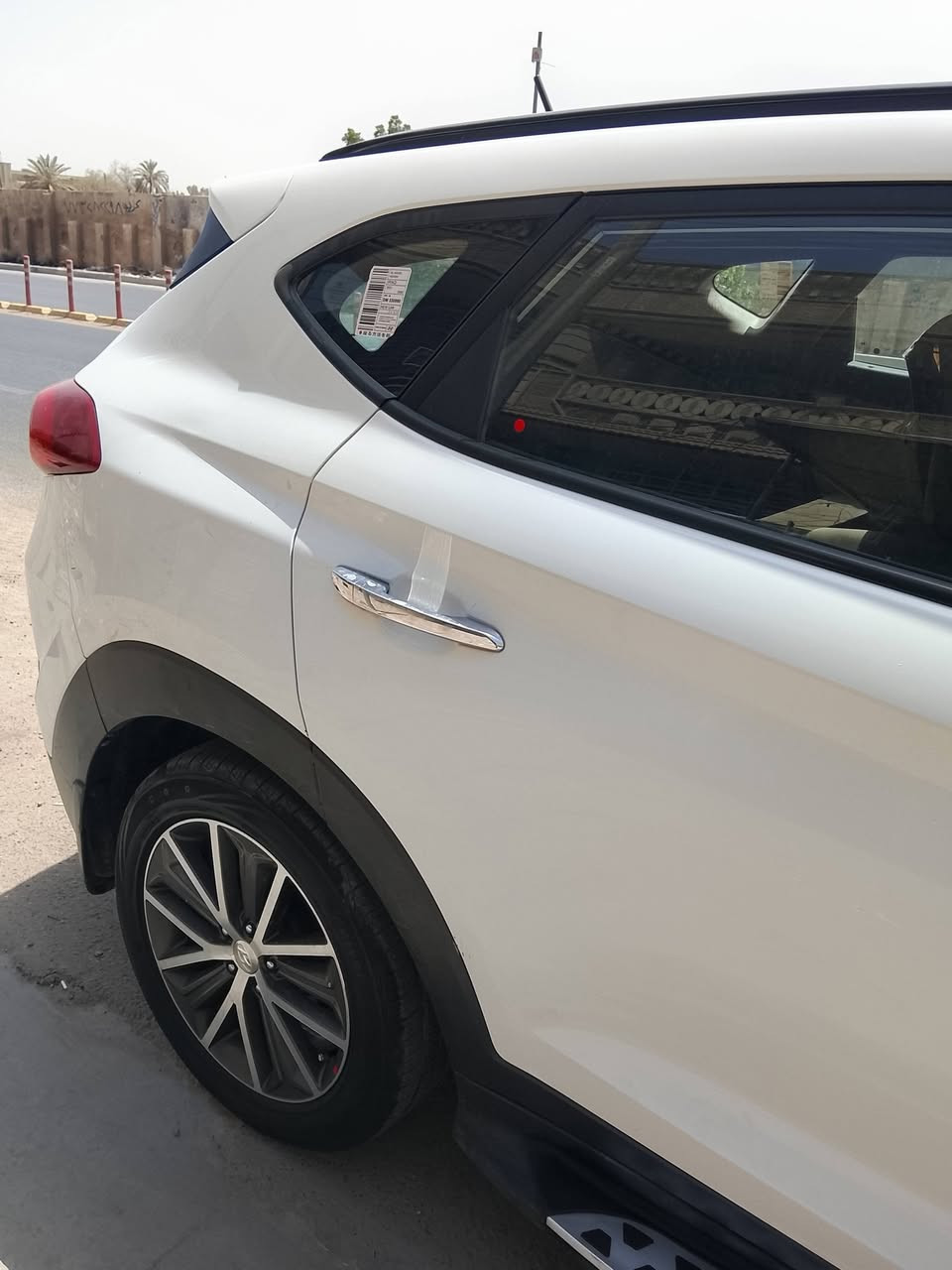 خليجي 16 رقم بغداد مشروع وطني بااسمي تبريد قطعتين كشن جلد يدات نيكل اشاير مري شفط  شاشه حساس خلفي كامره ماشيه ١٤٦ بنو راما كير مكينه مكفولات تحكم استيرن جهتين محرك ٢٠٠٠ دوش مكان السياره بغداد *********** السياره بيها بارد اباب الأيمن الخلفي والجاملغ الأيمن الامامي بدون صبغ
