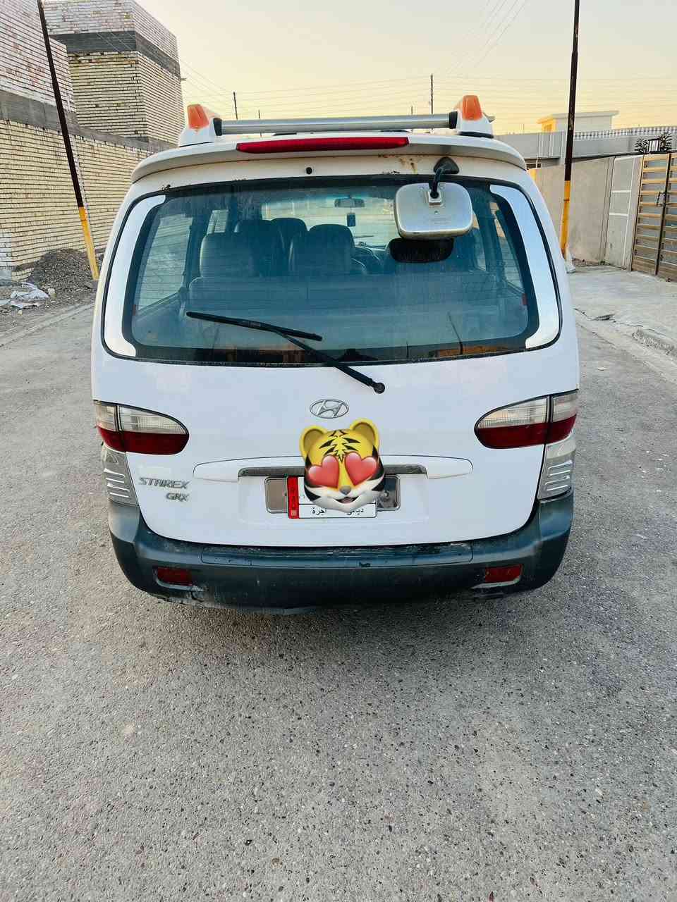 ستاركس2007رقم ديالى بدون صبغ شواصي نضاف المحرك بي بخاربدون تنقيص تخم تاير داخل جديدمكان بغداد الطارمية***********
