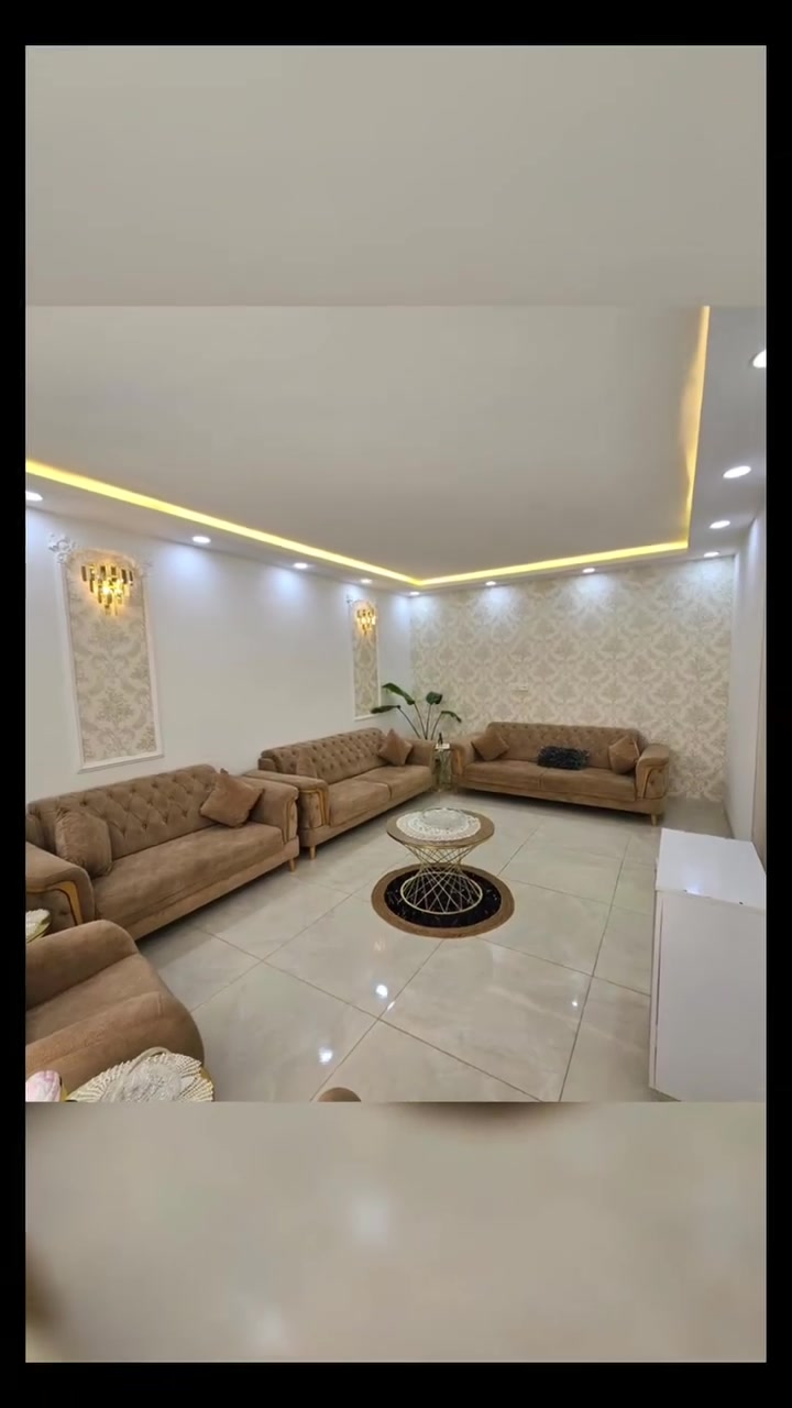 🏡 فرصة مميزة للبيع في أحد أرقى مجمعات كركوك – مجمع سومو سيتي 🌟

📍 الموقع: مجمع سومو سيتي – كركوك

🔹 المساحة: 200 متر مربع
🔹 الواجهة: 10 أمتار
🔹 الدار مودرن بإطلالة على شارعين، وأمامها حديقة كبيرة تمنح إطلالة جميلة وخصوصية.

محتويات الدار:

- 4 غرف نوم
- هول واسع
- استقبال
- مطبخ
- صحيات
- منور
- نظام تدفئة وتبريد مركزي
- منظومة كاميرات مراقبة
- تشطيبات حديثة وخدمات عالية الجودة

💰 السعر: 12 دفتر 10 ورقات بي مجال 

📞 للاستفسار والاتصال:

- آسيا / واتساب:
- 
- ***********
- ***********

📍 عنوان المكتب:
حي الواسطي، مجاور مول حجي زياد، مجاور صيدلية الهدى، مقابل مزاد شيخ الجبل، مقابل ستائر إيلاف.

🏘️ نستقبل جميع عروضكم وطلباتكم لبيع وشراء العقارات، والأراضي السكنية، والإيجارات السكنية، والمحلات، والمولات، والمكاتب، والعمارات.

🌹 أهلًا وسهلًا بكم في محافظة كركوك.
