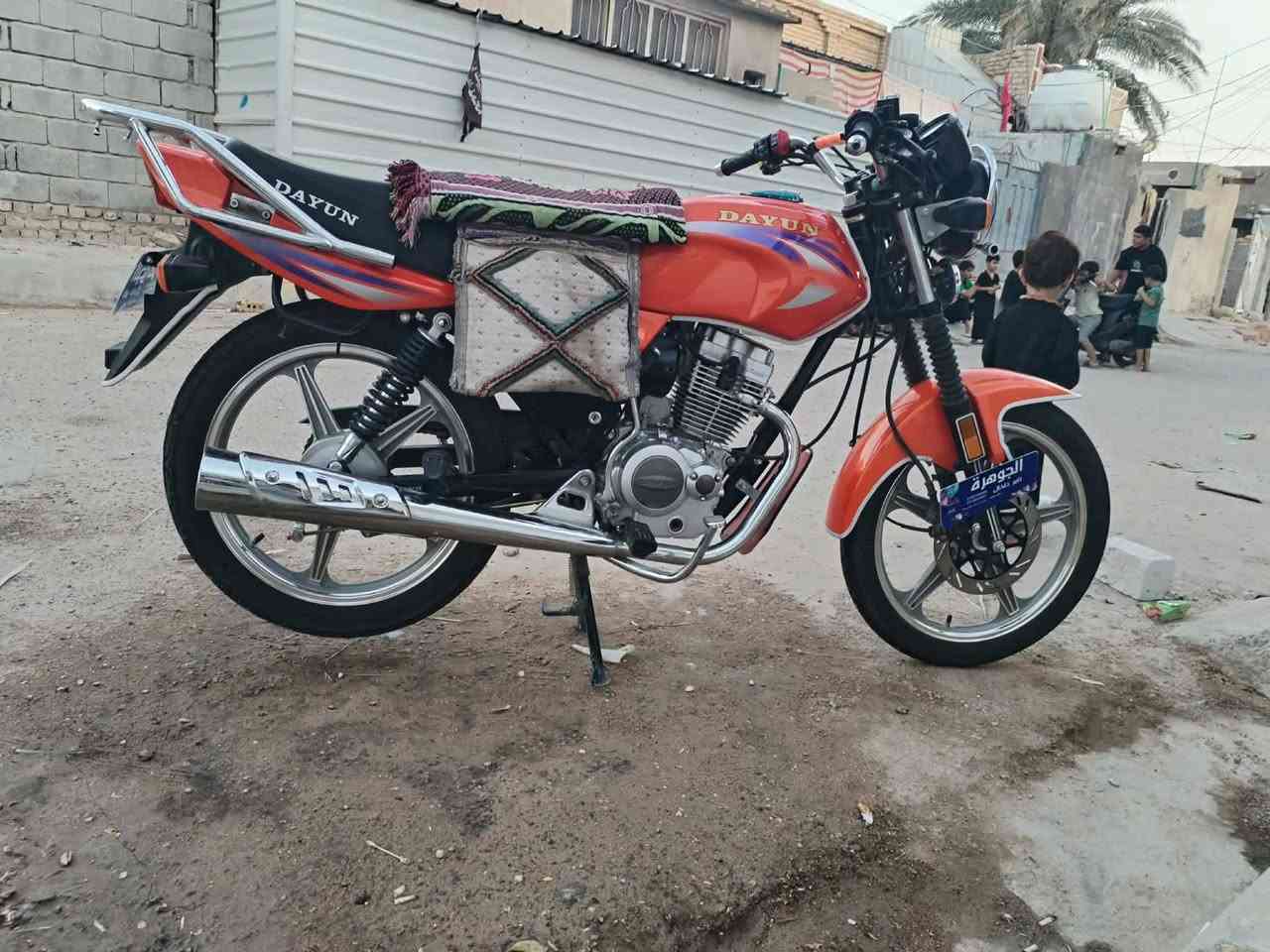 سلام عليكم دراجة للبيع دايوان عضم مديل 23 طالعة بل 24  السعر  مليون 500  ولشراي يتصل ويدلل  مكان كربلا حي العسكري..  ***********
