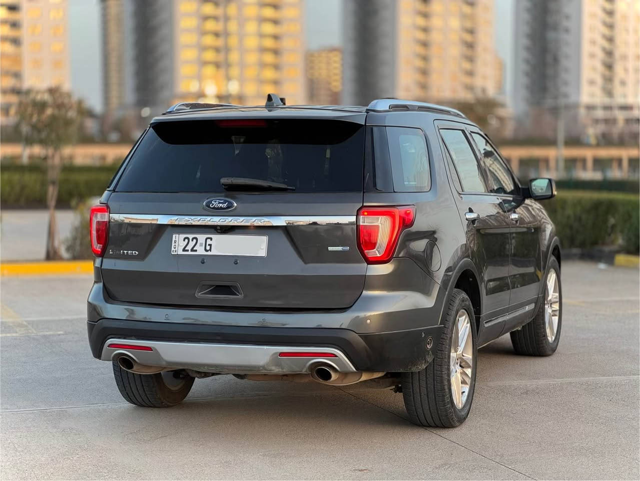 ‎کوردی / عربی 

‎بسم الله الرحمن الرحيم

FORD EXPLORER LIMTED 2016 V6 
سەیارەیەکی فول مواسەفات و خێزانی و کەممەسرەف
سەنەویو ڕەقەم تازەیە و  تەحویل و غەرامە بە شەرت 
مەکینە ٦ پستۆن ٣.٥  مەرغوب و بە شەرت  ✅
پێشو دوای تازە داگیراوەو و تایە و پاتری تازەیە  

نرخ 💵(( 183 )) 💵وەرەقە و معامەلە

قەپات مواسەفات 
پانۆراما و ٥ دەرگا بەصمە و شەغال ئاوێنە کارەبا
ئۆتۆ پارک و کامل حاسە و کامل ڕادار و سنوق جەگ
کوشن جلد و مەساج و کارەبە و تەبرید و هیتەر 
کوشنەکانی دواوەش هیتەرن و ڕیزی سێیەم کارەبایە
٣ شاشە و کامێرە و سیستەم و  سەماعەی 🔊SONY 
تەبرید ٤ زۆن ❄️و ٣ ڕیز کوشن و تەبرید مەرکەزی 
لایت پێشو دوا کامل لید و پلاجکتۆر و لایتی تەم 
جوڵەی سوکان و سلکێتەر کارەبای و سوکان ڤۆلیۆم 
ناو ٧ ڕەنگ و و ویلی ٢٠ و زۆر مواسەفاتی تر …

تەنها سنوقی بۆیاخە و ٣ جێ pdr ی هەیە پێشی کەپسە و ئێرباگ نەتەقیوە 

ڤیدیۆی کاملی سەیارەکەم لایە کڕیار داوا بکات

📍شوێن : سلێمانی 

***********☎️
ڤایبەر و واتصئاپی لەسەرە 
0️⃣7️⃣7️⃣0️⃣2️⃣2️⃣5️⃣2️⃣5️⃣2️⃣4️⃣
————————————————————-
فورد اكسبلورر موديل ٢٠١٦ اعلى فئة لمتد 
ماشاءالله سيارة جاهزة و عائلية و اقتصادية 
سنوي و رقم جديد و تحويل و غرامة بشرط ✅
محرك ٦ سلندر ٣.٥ مرغوب گير و محرك بشرط
سوينا سيرفس كامل زييوت و حداديه و تايرات جديد

سعر 💵(( 183 )) 💵ورقة و بيها مجال 

فول مواصفات ليمتد 
بانوراما و ٥ بصمة و تشغيل عن بعد مري كهربائي
اوتو بارك و كامة حساس و كامل رادار  سندوق جگ
كشن جلد و كهربائي و مساج و تبريد و تدفئة و خزن
كشنات خلفي تدفئة  و كشنات اخر مقعد كهربائي 
٣ شاشات و كاميرا و كامل سيستم و سماعات SONY
تبريد ٤ زون و ٣ مقاعد و تبريد مركزي 
لايت امامي و خلفي كامل LED و بروجكتر 
ستيرن و سكليتر كهربائي و ستيرن فوليوم 
داخل فورميكا و ٧ ألوان و ويل ٢٠ 

سندوق صبغ و ٣ مكان بي pdr بجم كبس و ارباك سليم 

عندي فيديو كامل سيارة شراي آطلب و تدلل ✅

📍مكان سليمانيه 

***********☎️
فايبر و واتساب موجود السليمانية, العراق
