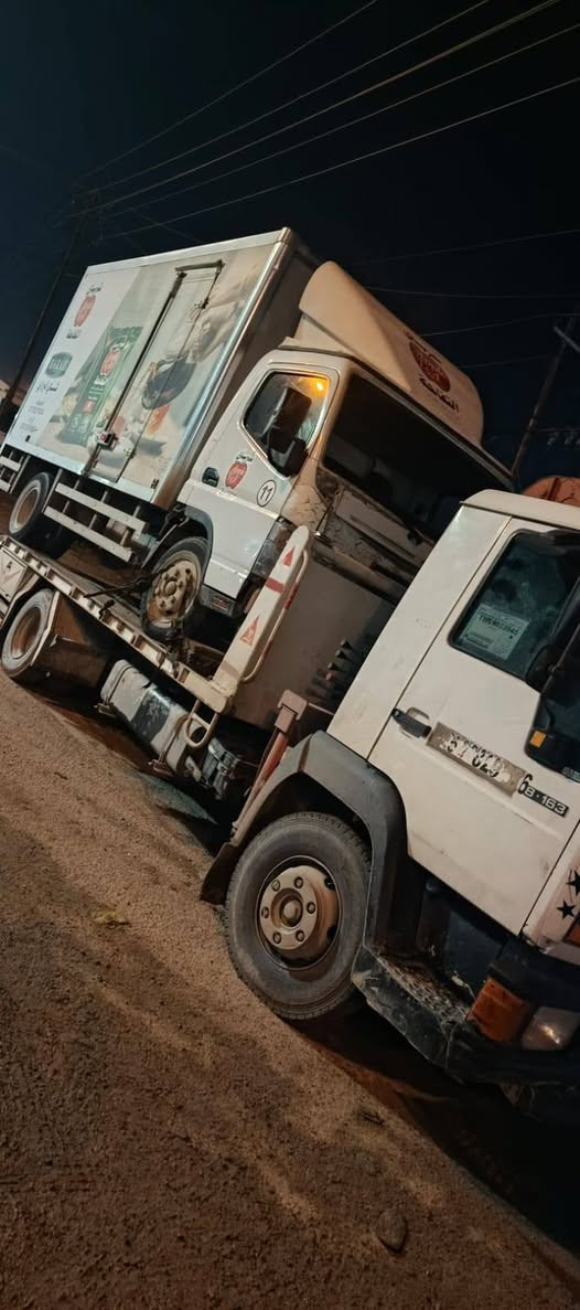 كرين للبيع موديل 2000MAN سيارة جاهزة كرينها 3400تلاثة سلايت سيارة حلوة***********
