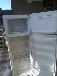 ثلاجة نظيفة • سعر مناسب • التحرير