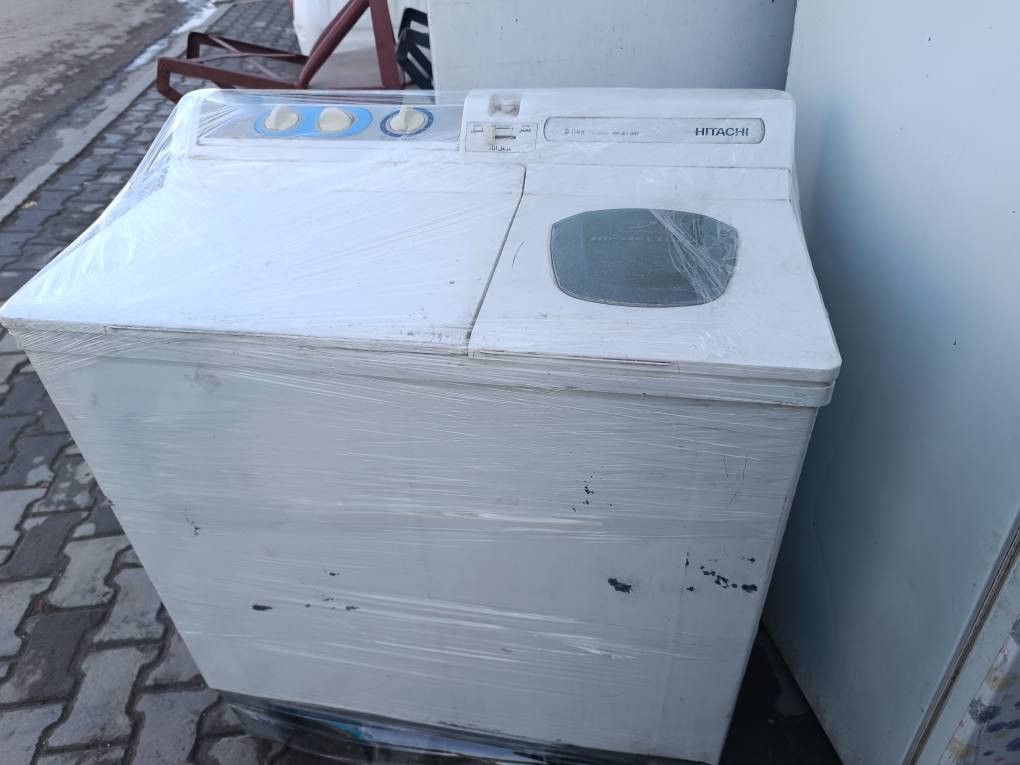 ثلاجات جميع الأحجام واسعار مناسبه وغسالات الحوضين السعر 50 وضمان سبوع ومكيفات السعر 150ومكيف جنرال اخو الجديد السعر 200ومولدات 10امبير السعر 75 ومولد 20املير كاز السعر 250وضمان سبوع العنوان كربلاء الحر قرب مستشفى التركي الإتصال *********** كربلاء, العراق
