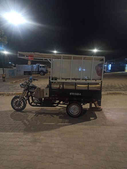 محجر للبيع  سعرر 110 قفل  مكاني  نجف رضويه رقم للهاتف ***********
