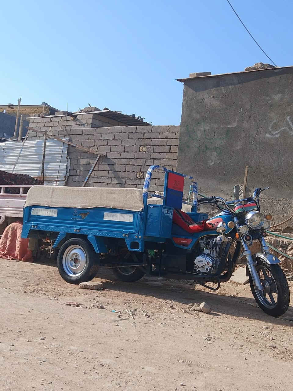 سلام عليكم ستوته البيع المكان جبايش ليريد يتصل ***********
