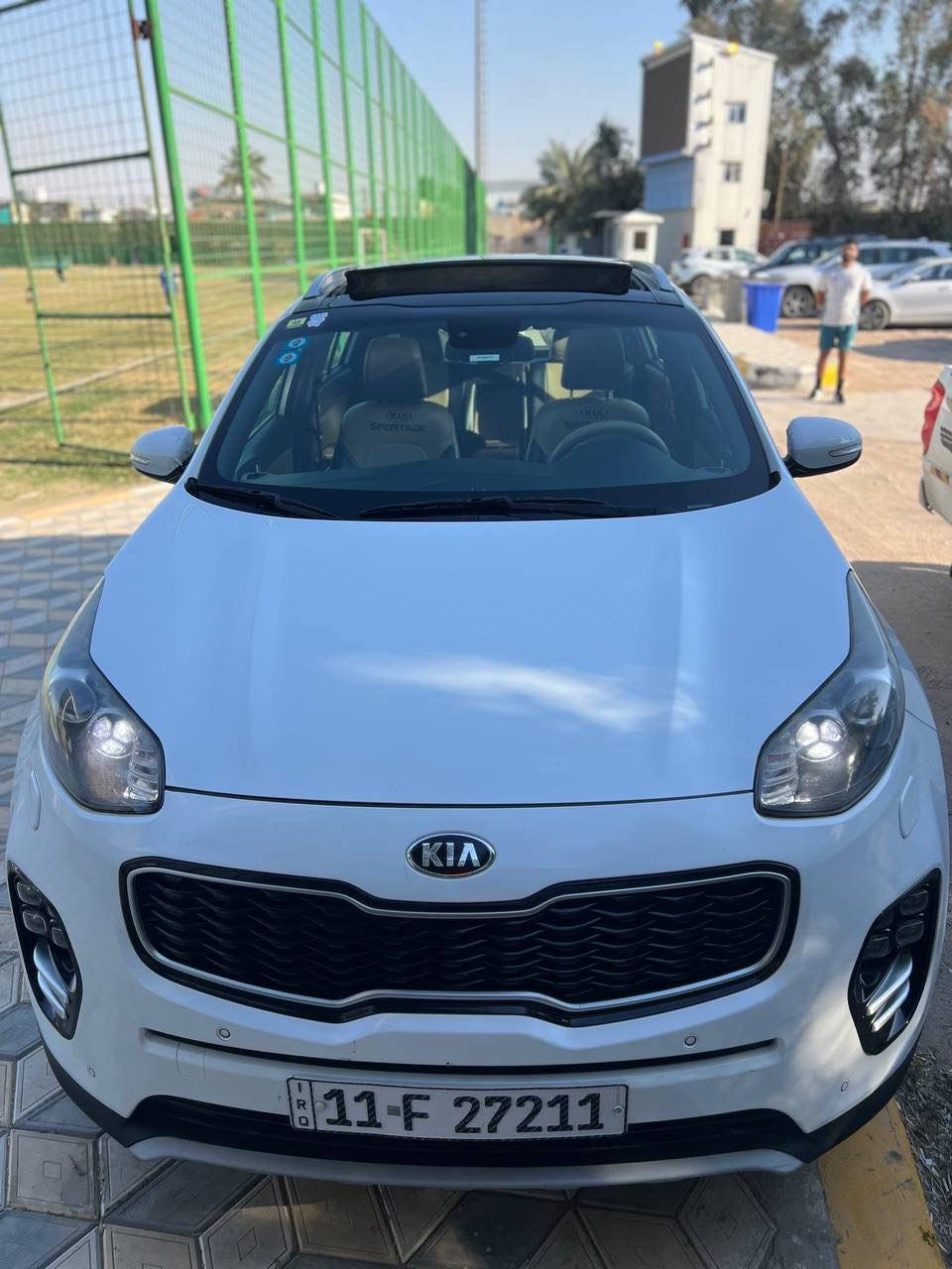 السلام عليكم
كيا سبورتج 2019 
فول مواصفات للاخير
جي تي لاين
محرك دووش
بدون اي نقص
كفالة من الصبغ والتبديل
بيها مكانين pdr
ماشية 60 الف كيلو
ب اسمي 
السعر
197 ورقة وبي مجال بسيط
***********
بغداد الدورة
