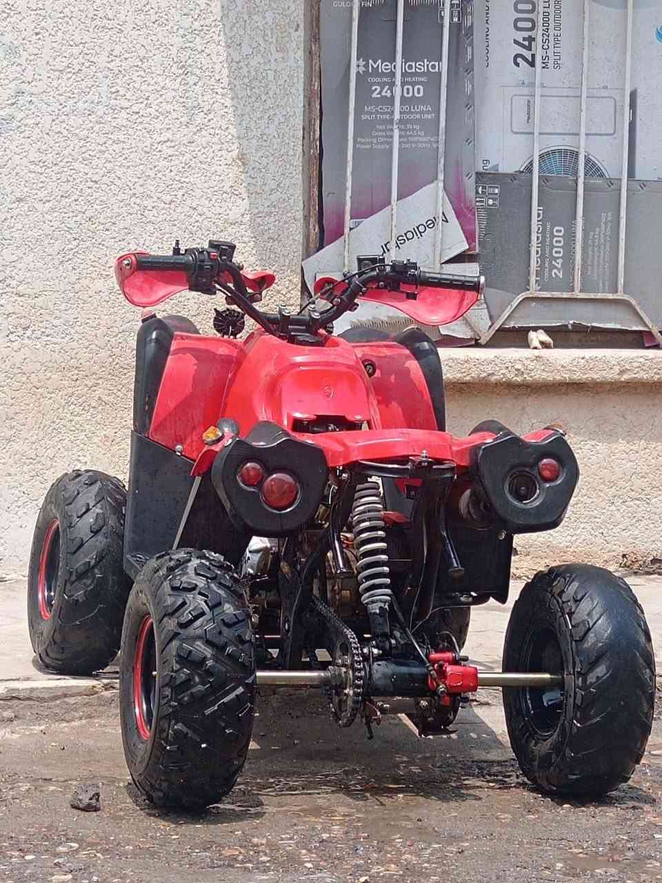 سلام عليكم شباب دراجه رباعيه الدفع الرباعي مكان العماره ميسان حي الرسالة ابيع كوم حديد تشتغل وتگطع السعر 300الف وبيه مجال حك الجيه


**إذا كنت صاحب هذا الإعلان وتريد حذفه لأي سبب، رجاءا أرسل رسالة إلى الدعم الفني**