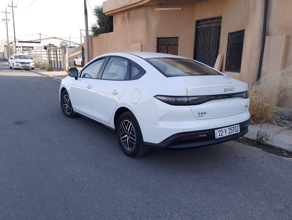 Byd seal 2025
***********
موديل 2025
مواصفات _ويل كروم_ناو زةرد
7 هةزار رويشتووة 
هيچي نية بي صبوغ بي سارد بي تةزرة
سيارةكة بوياغ تةنكة وةك سفر واية
كارت و شةحني بيلادي لةگةلة 
نرخ 136$ مةجاليكي كةم 
شوين هةولير 
موبايل واتس _*********** أربيل, العراق
