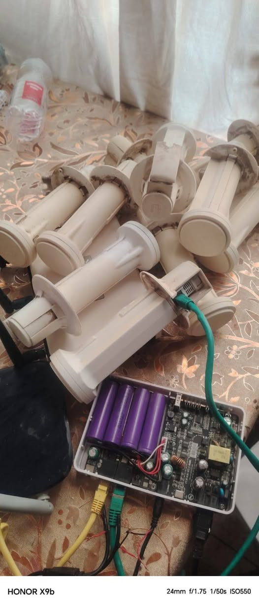 السلام عليكم
السلام عليكم 
عندي بور بيم عدد 10 مستخدم شغال 100%نظاف السعر القطعه 65 الف مكاني ديالى بعقوبة 
موجود عل فيس  وهذا رقمي 
***********
