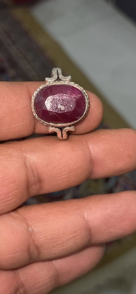 ياقوته افريقيه صياغه ثقيله
***********
