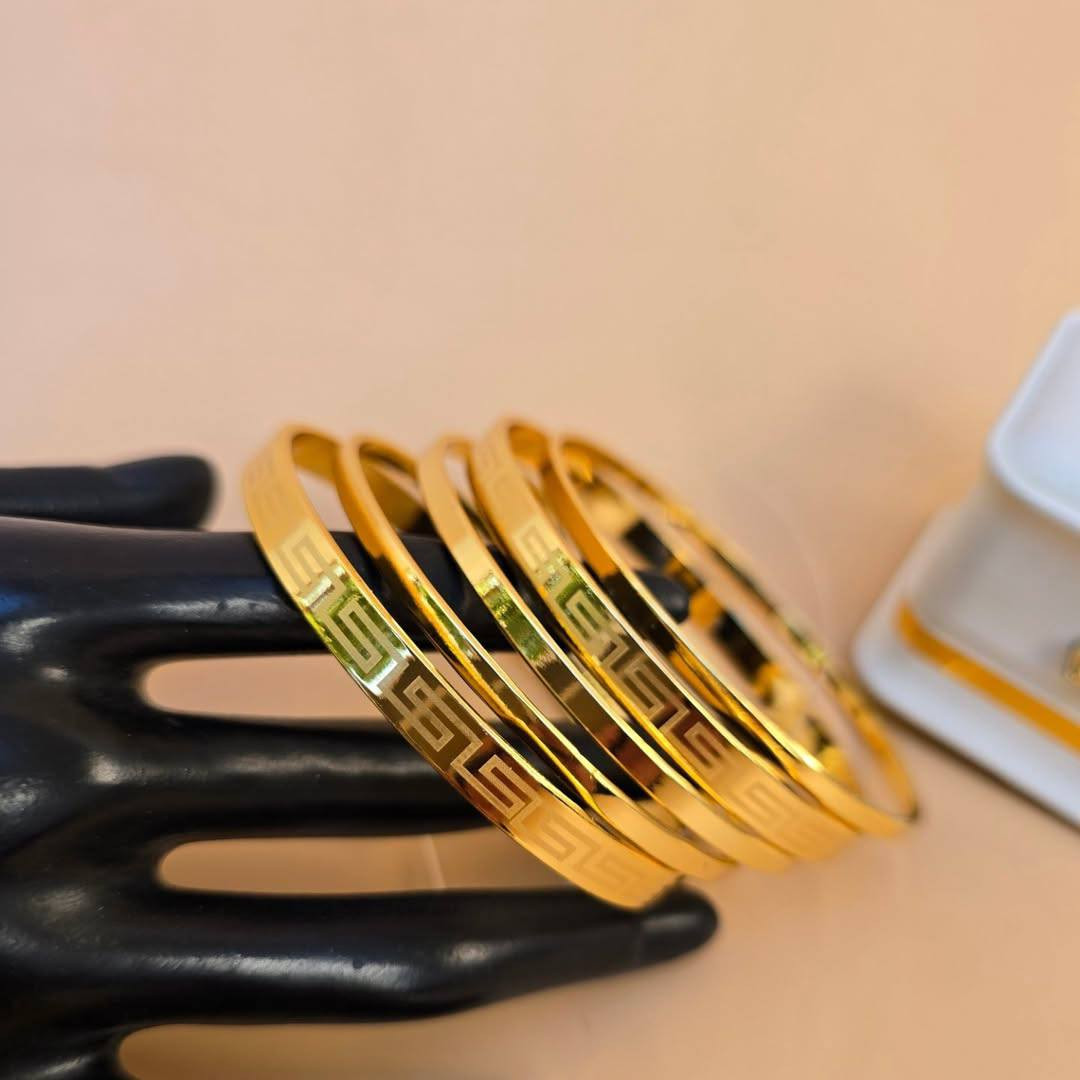 كلشي متوفر
الديوانية حي الفرات قرب جامع الرسول الاعظم 

ملابس داخليه وملابس بيت وكوزمتك واكسسوارات وجنط 
وعناية شخصية 
تتوفر خدمه توصيل داخل وخارج الديوانية 🚗


**إذا كنت صاحب هذا الإعلان وتريد حذفه لأي سبب، رجاءا أرسل رسالة إلى الدعم الفني**