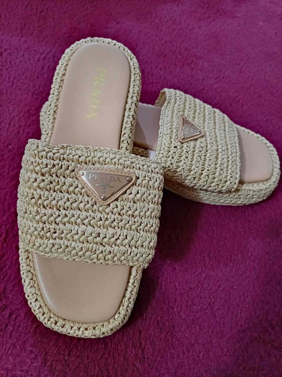 اخوان سلبر وصندل ماركات برادة وسيلين وكوجي  خلونة سعر بيهن وبالعافية


**إذا كنت صاحب هذا الإعلان وتريد حذفه لأي سبب، رجاءا أرسل رسالة إلى الدعم الفني**